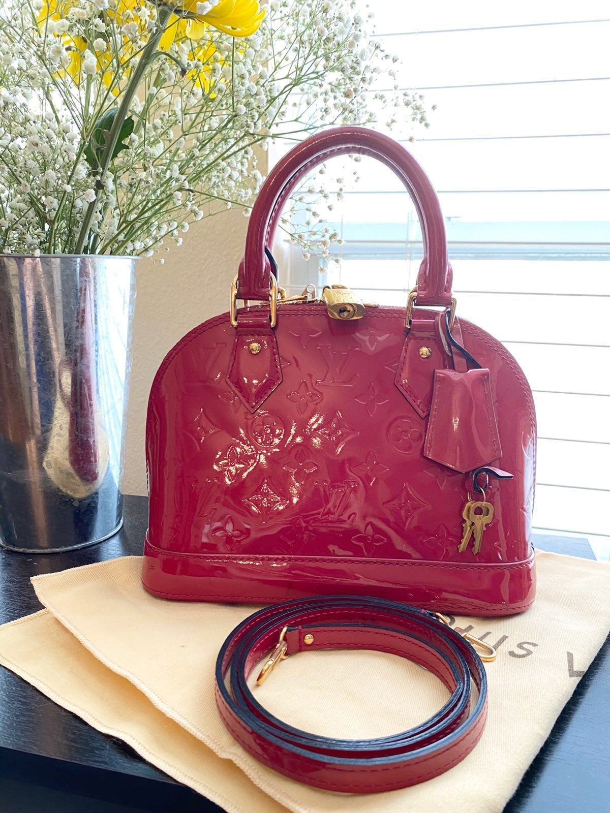 Louis Vuitton Alma BB