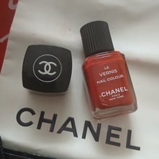 Chanel Le Vernis ☆ Ruban Rouge Holly☆ Nail Polish Discontinued RARE VINTAGE