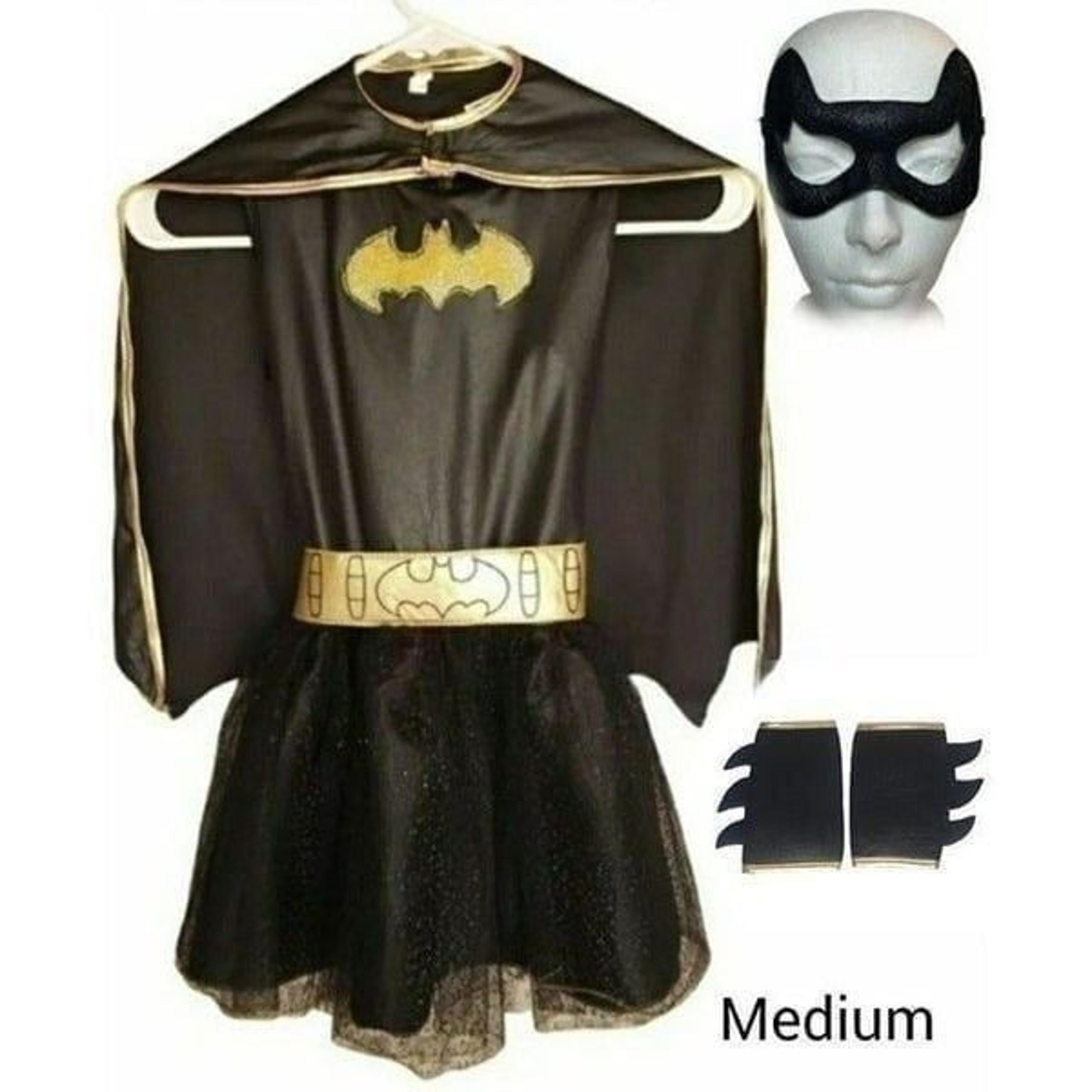 Girls Batgirl Costume DC Comics Deluxe Batgirl Halloween Costume Medium NWOT