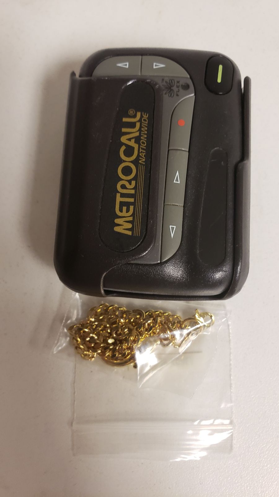 Motorola Advisor Elite Alphanumeric Pager Beep beeper Free Fake Gold Chain