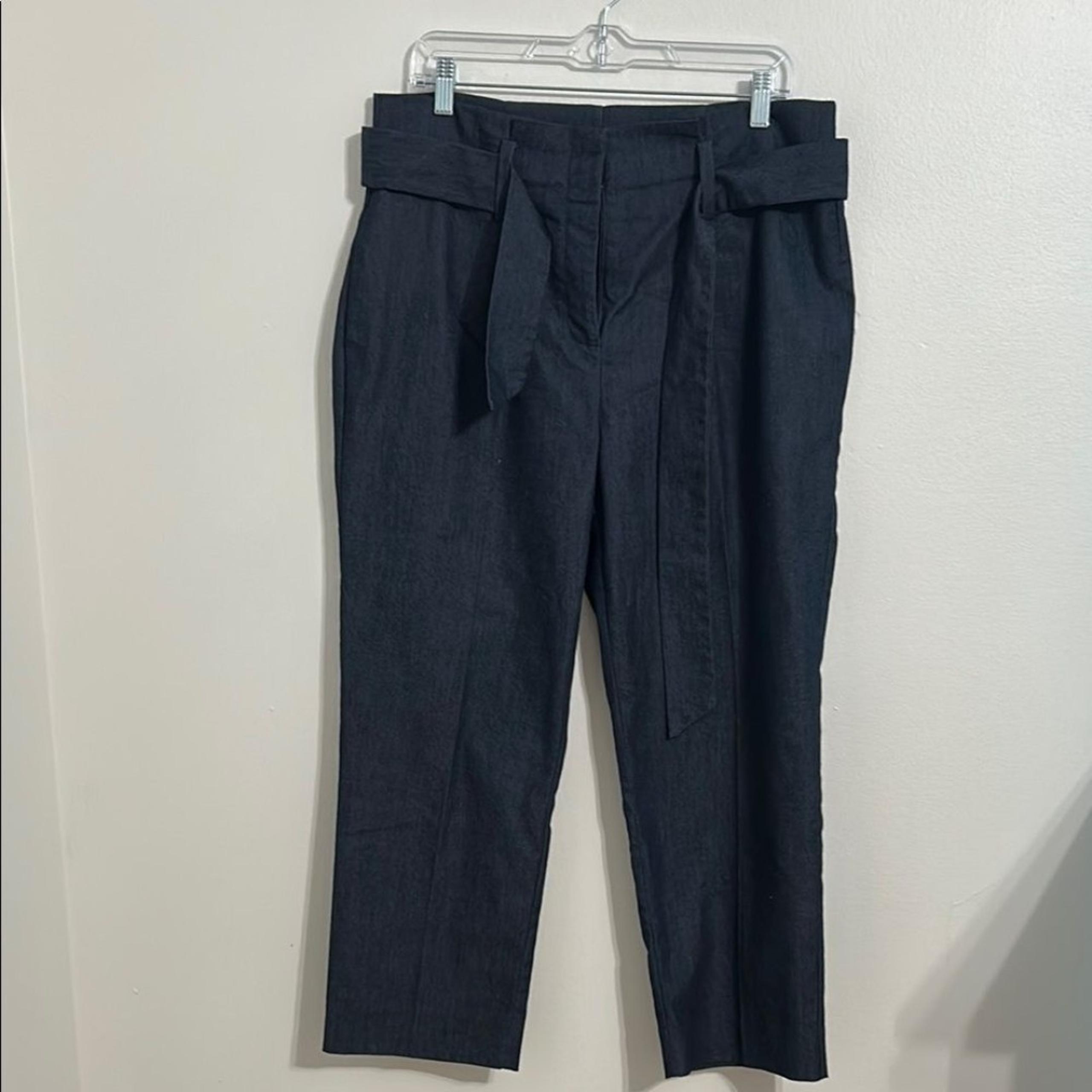Paper bag jeans women’s size 10 from The Limited. Inseam 25