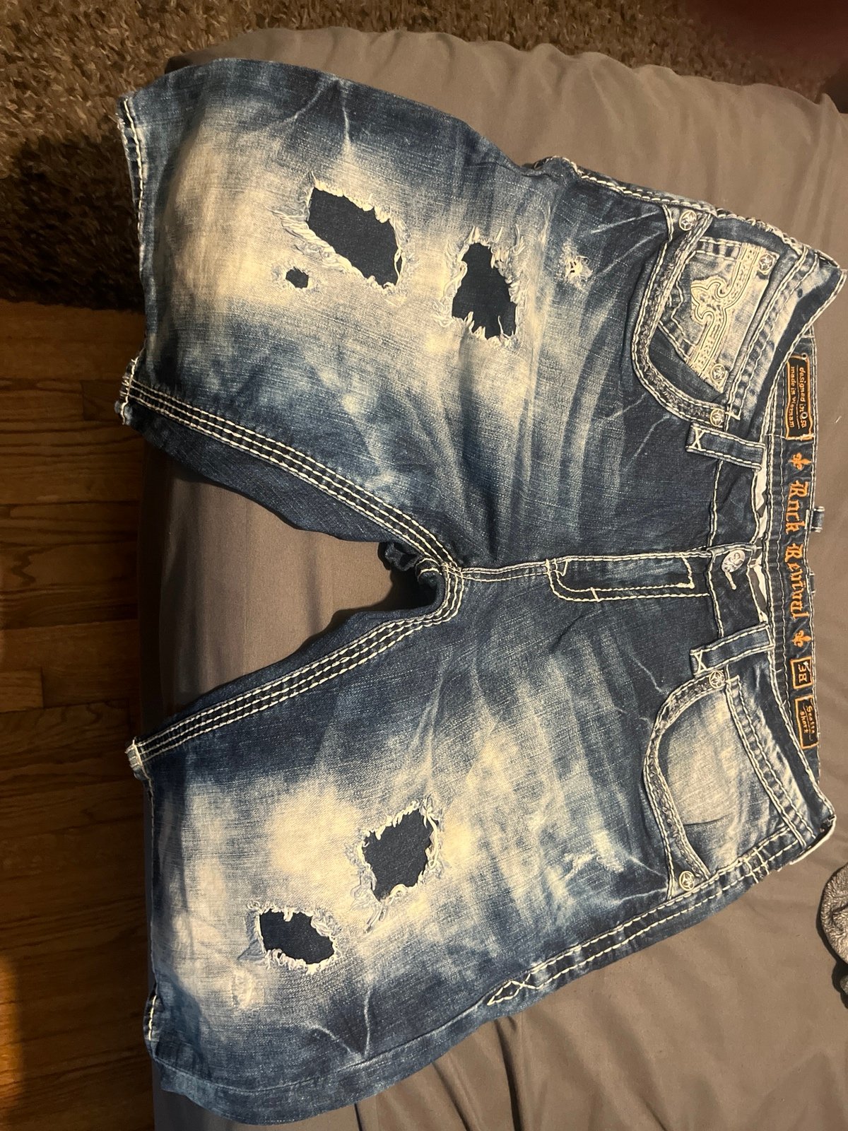jeans