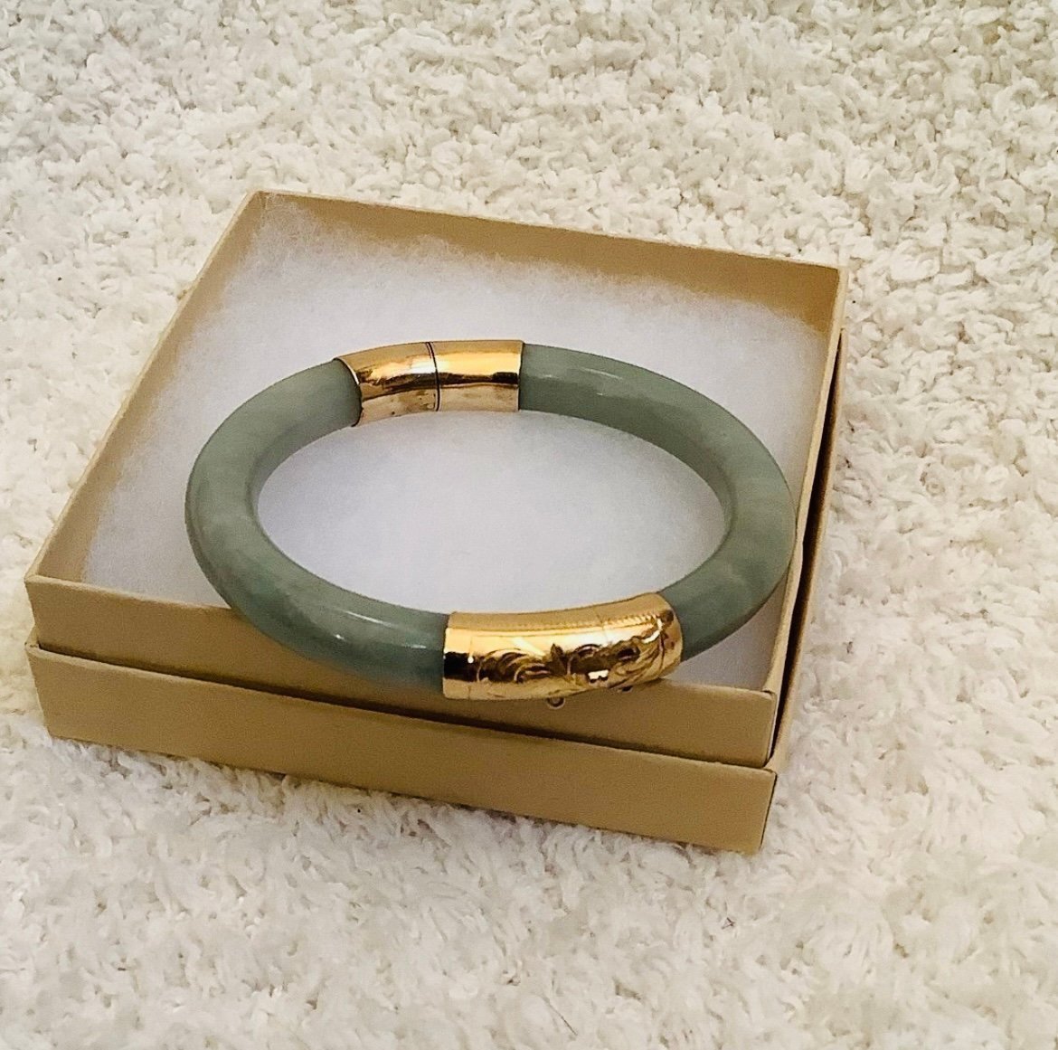 Vtg 14K Yellow Gold Hinge Jade Bangle/ 57mm/2.3”inside Circumference-Price Firm