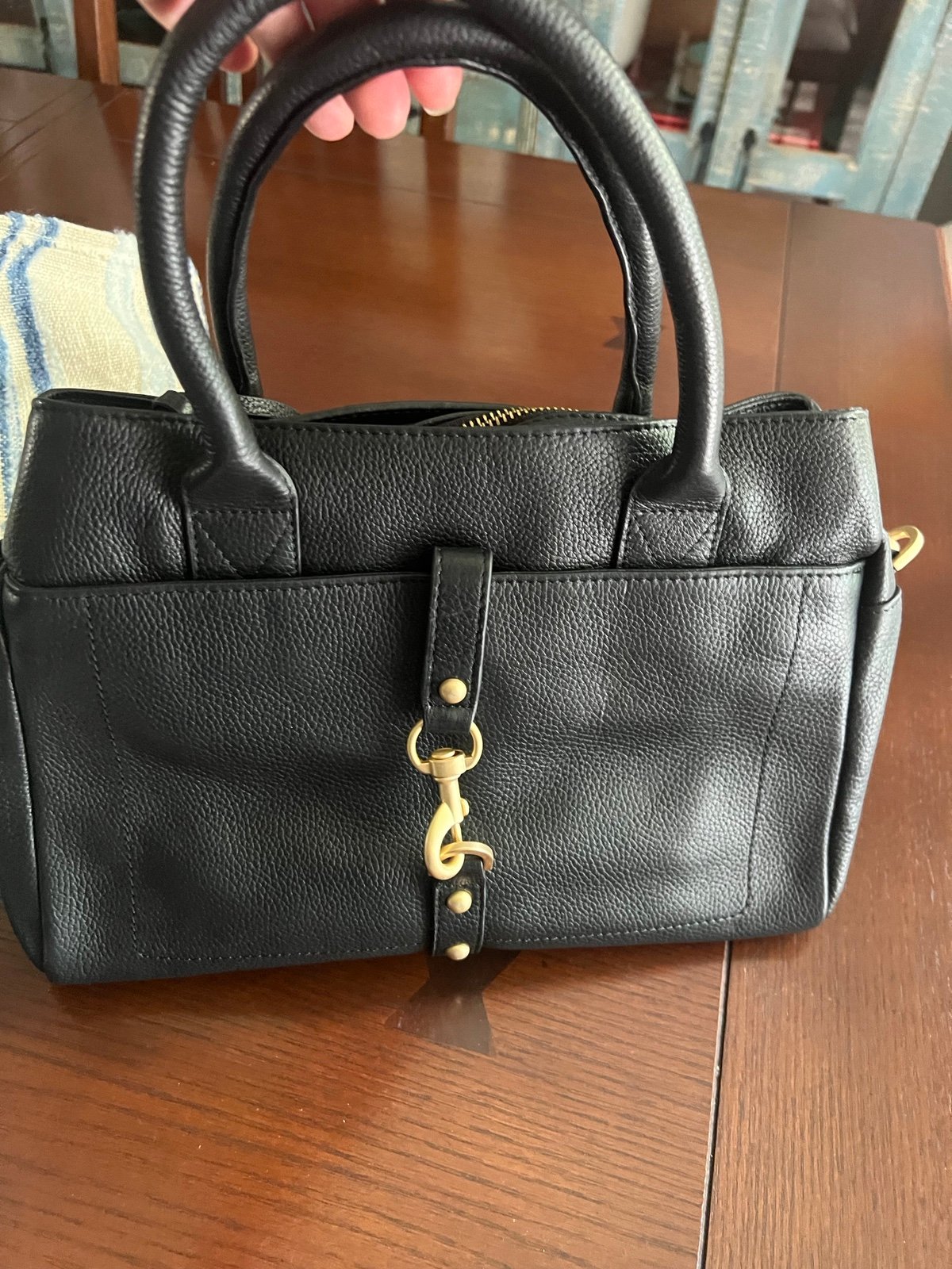 Brand new Lodi’s satchel with crossbody strap