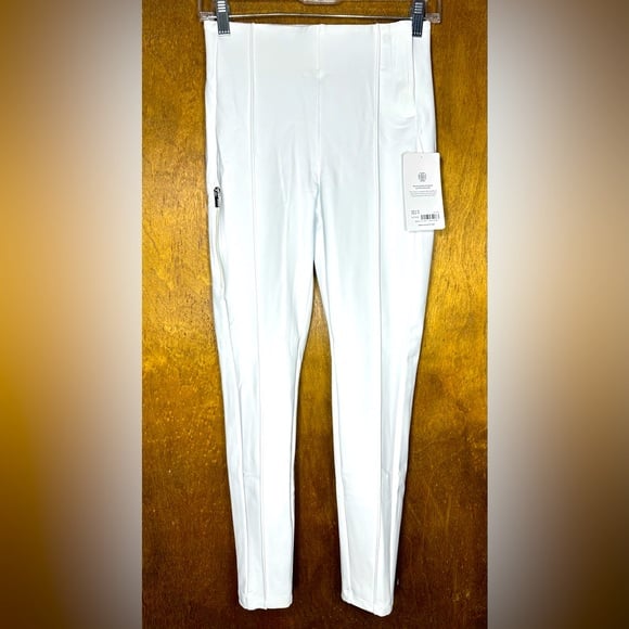 Athleta NWT Glacier Snow Skinny Pant in White (2P) discontinued / sold out