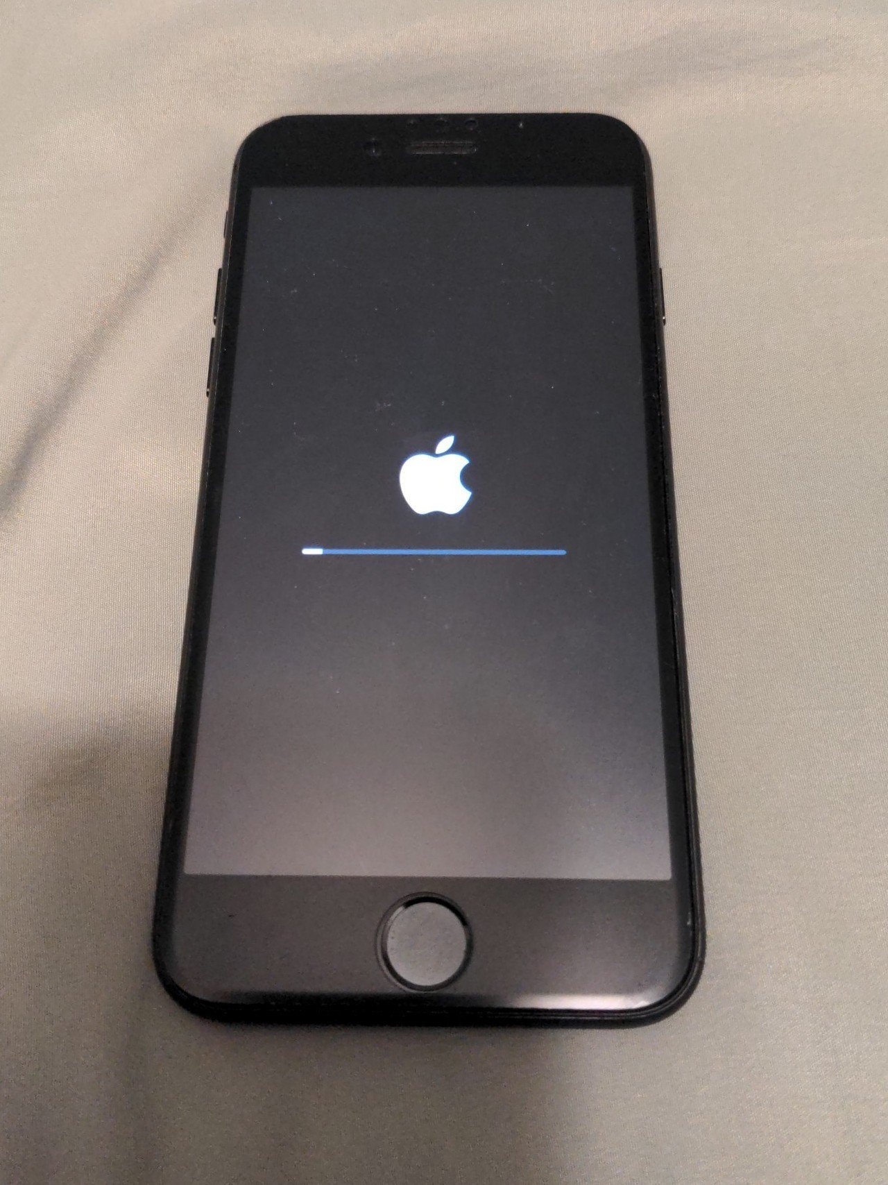 iPhone 7 Black 32 GB