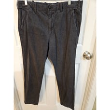 Gap Men's Pants Size 36x32 Great Condition!