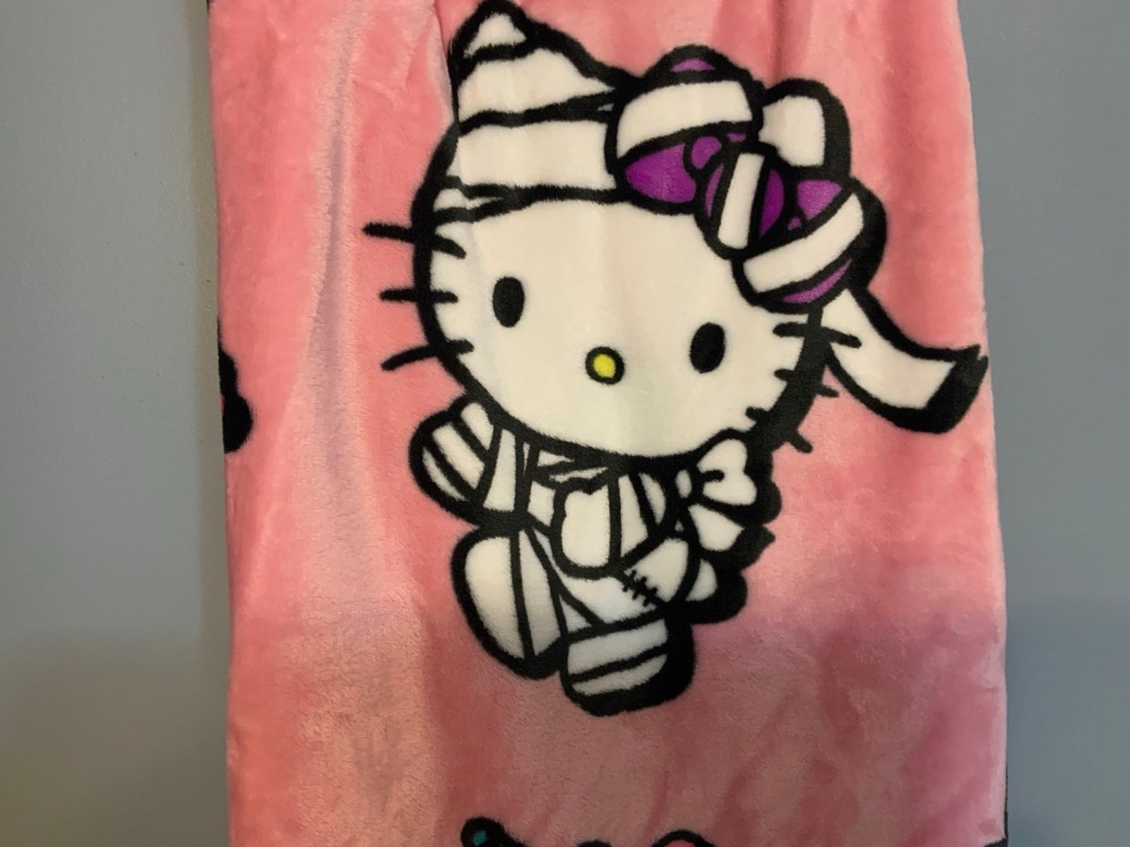 Hello Kitty blankets halloween PINK