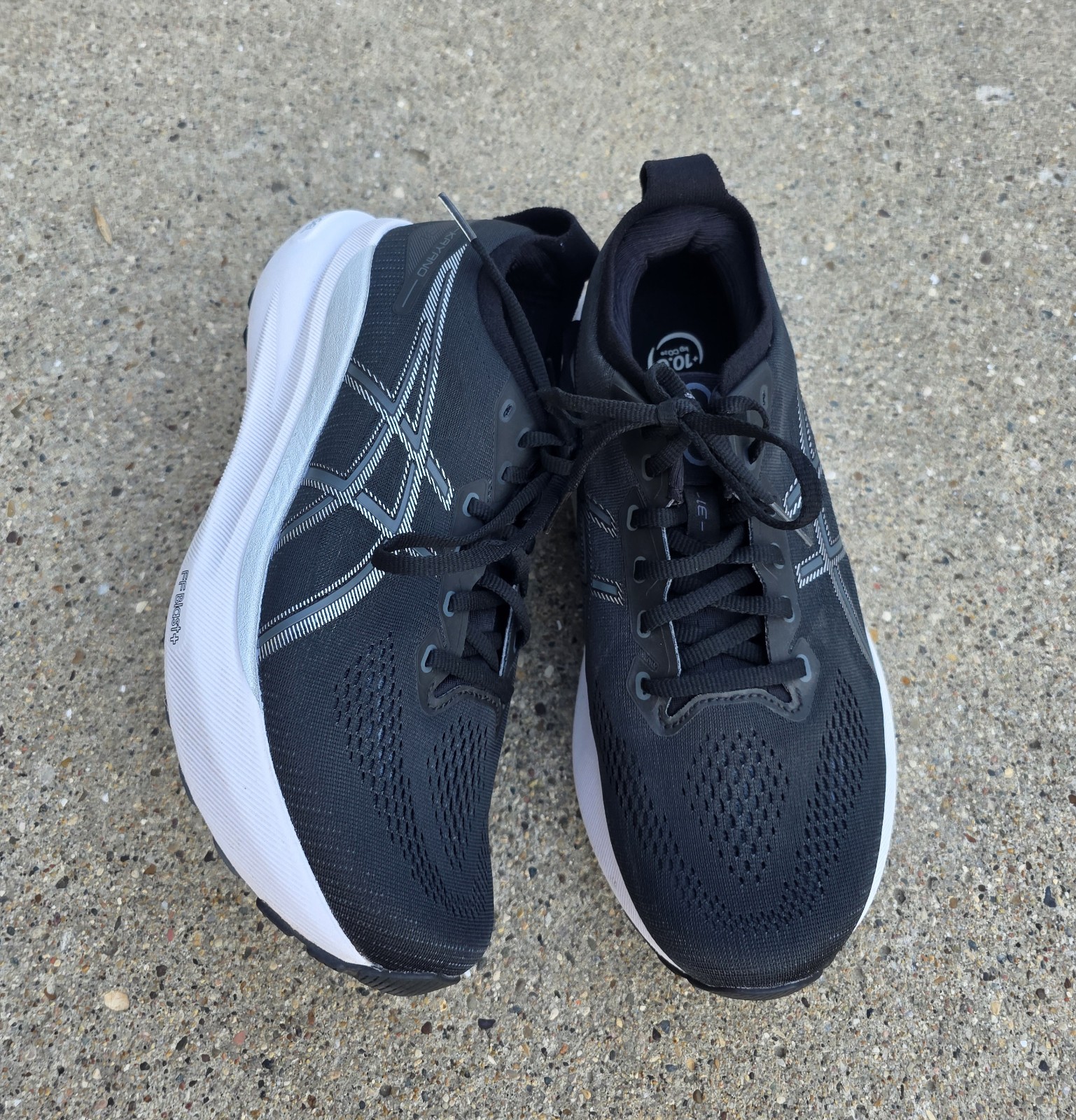 Asics puregel FFBLAST 31 4 D guidance sneaker women's size 10Wide