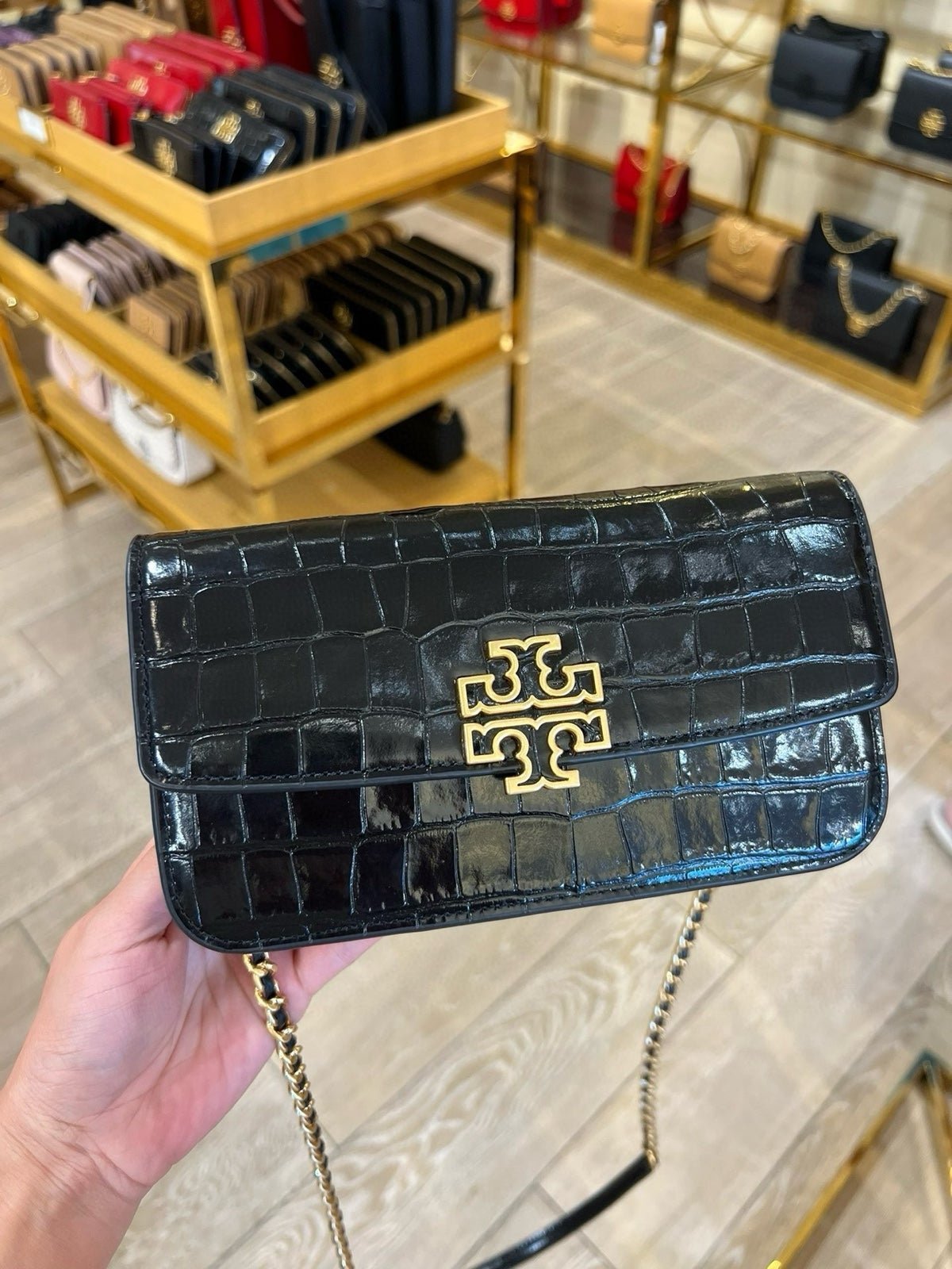 Tory Burch Britten Chain Wallet In Croc-embossed Leather