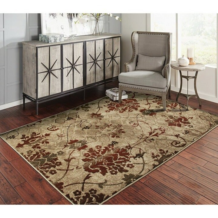 Singletary Floral Indoor / Outdoor Area Rug in Burgundy, Brown, Taupe