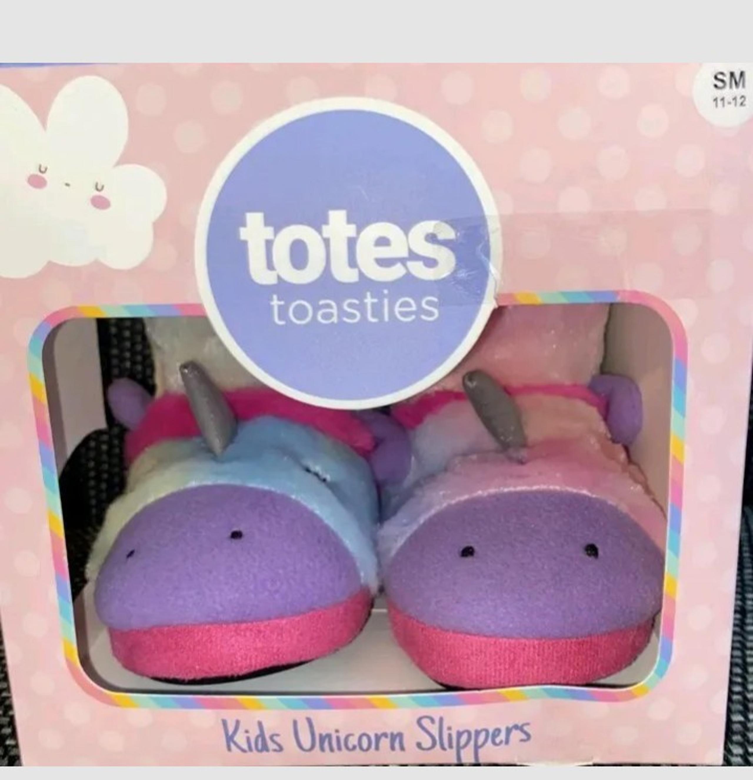 Slippers Kids Small 11-12 Totes Toasties Kids Unicorn Slippers Size New in Box