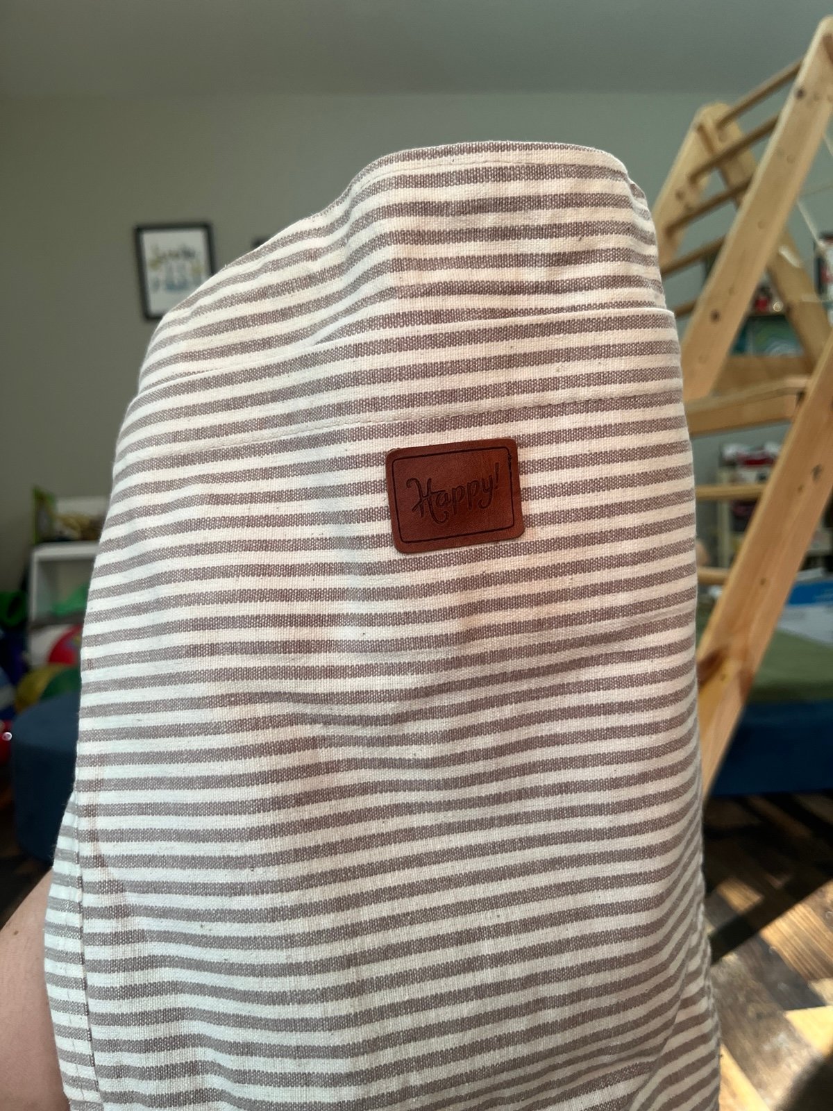Happy Baby - Stone Stripe - detail
