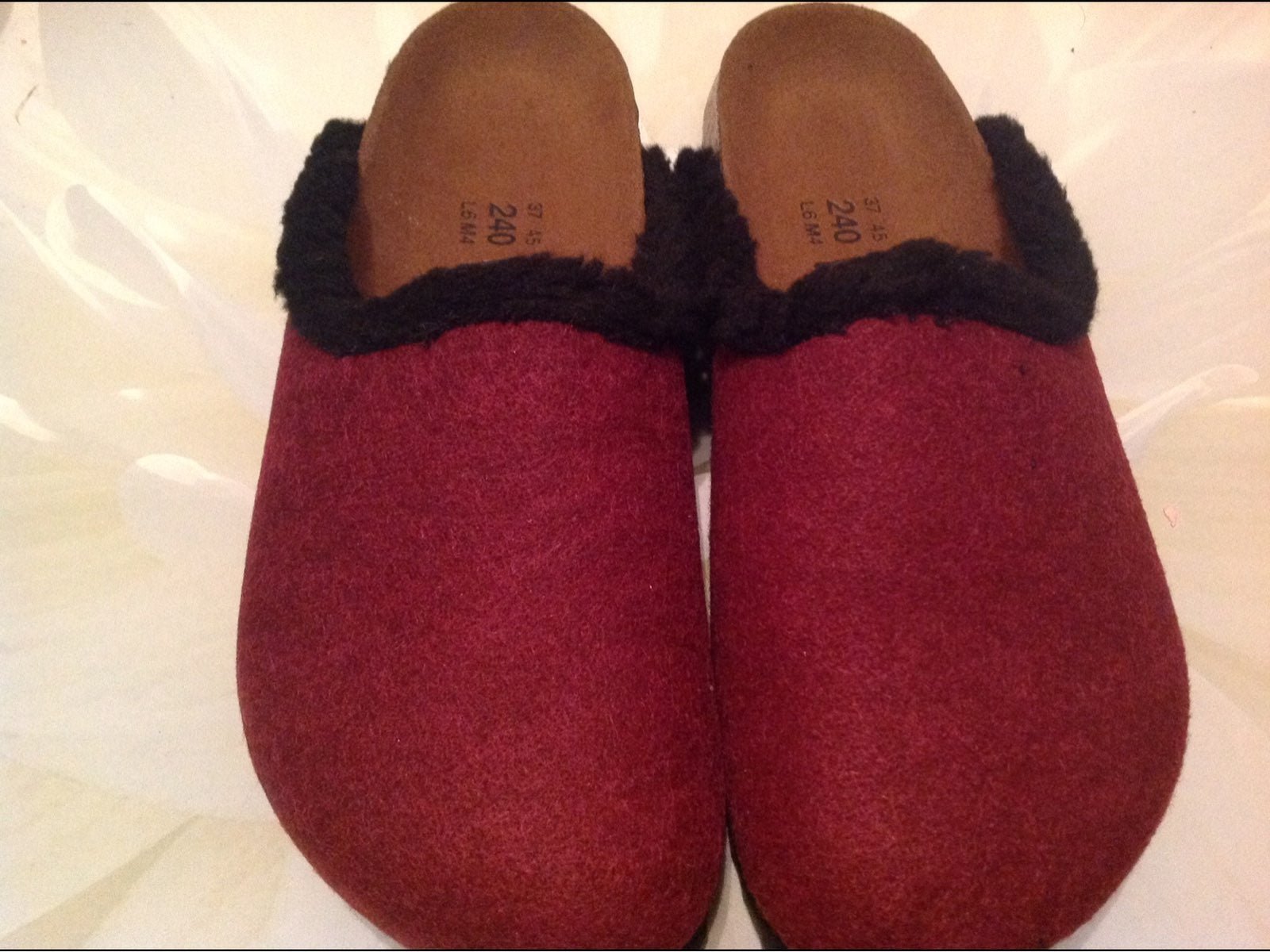 BIRKI'S BY BIRKENSTOCK PROVENCE BIRKO-FILZ BORDEAUX WITH BLACK SHEARLING TRIM