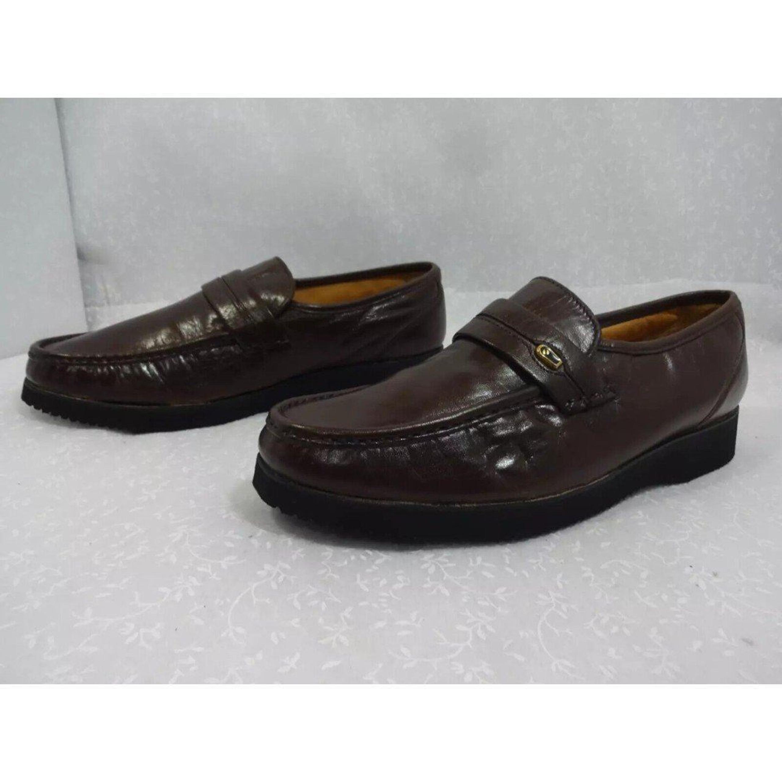 David Taylor Mens Size 9D Brown Leather Slip On Moc Toe Loafer Dress Shoes 62201