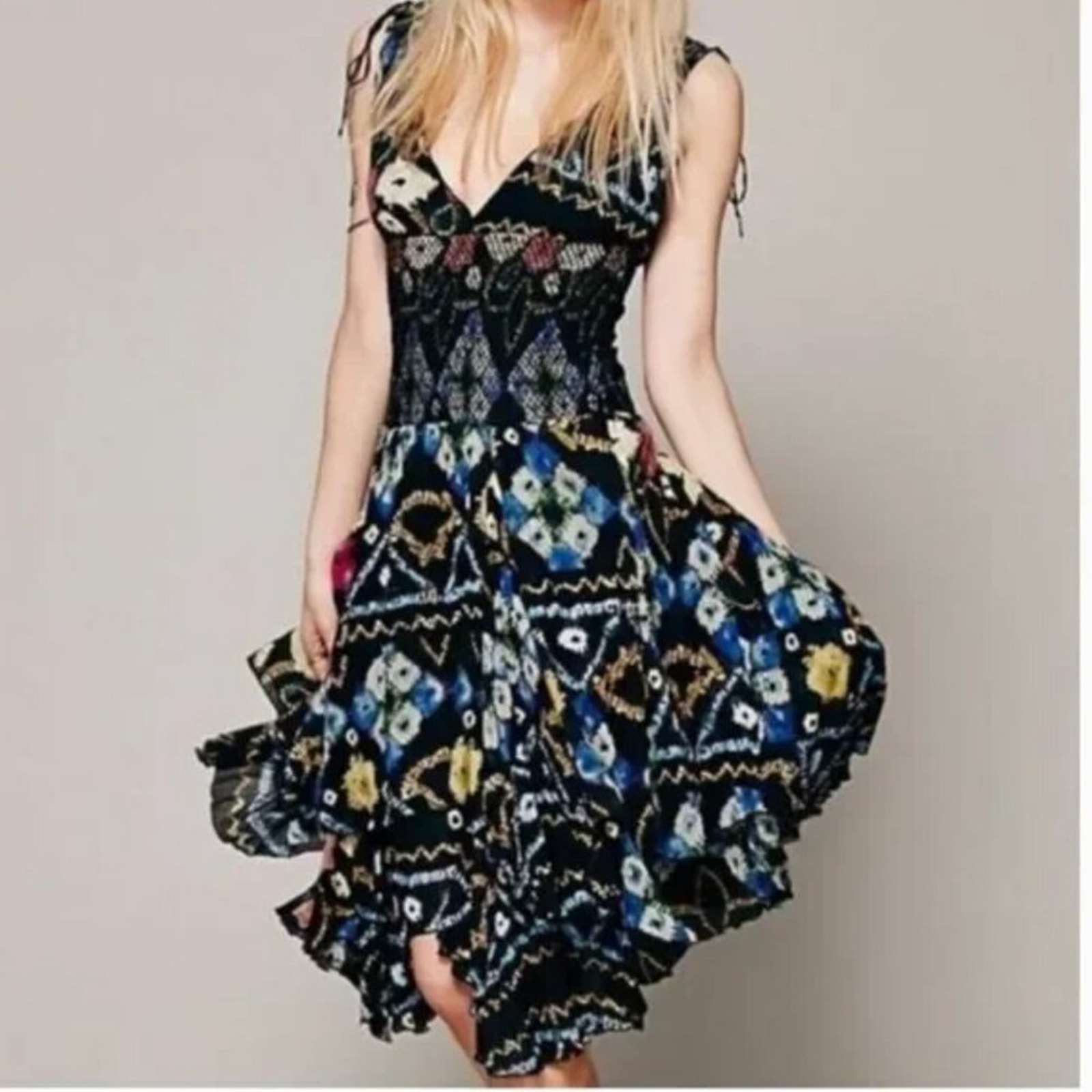 FREE PEOPLE ONE Wisteria Lattice Black Floral Smocked Asymmetrical Dress size S