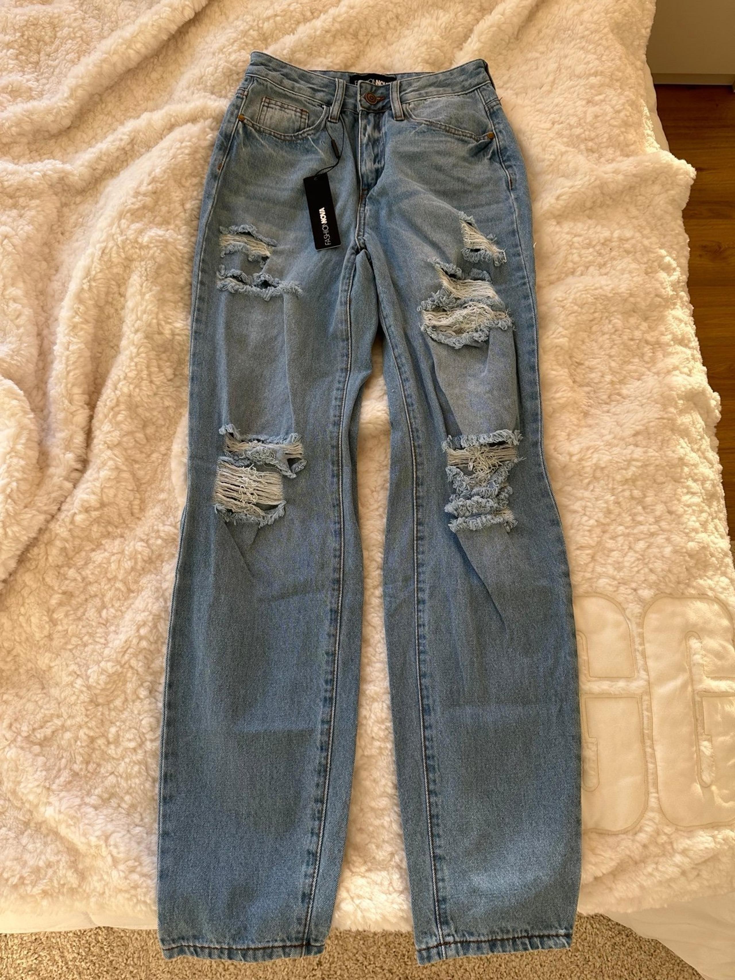 Fashion nova boyfriend jeans