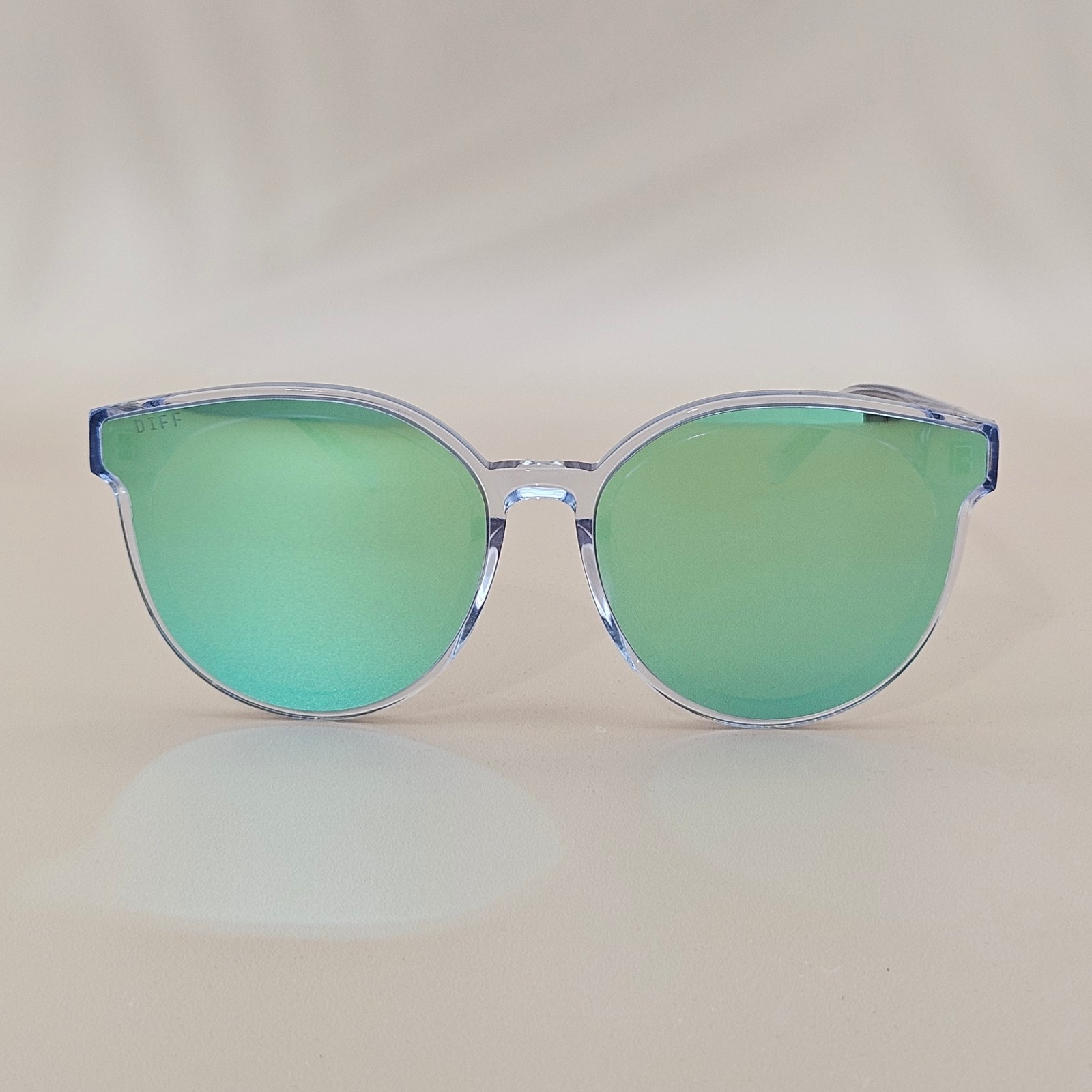 DIFF Sunglasses Gemma Clear Crystal Teal Mirror Sunglasses Oversized Vacation