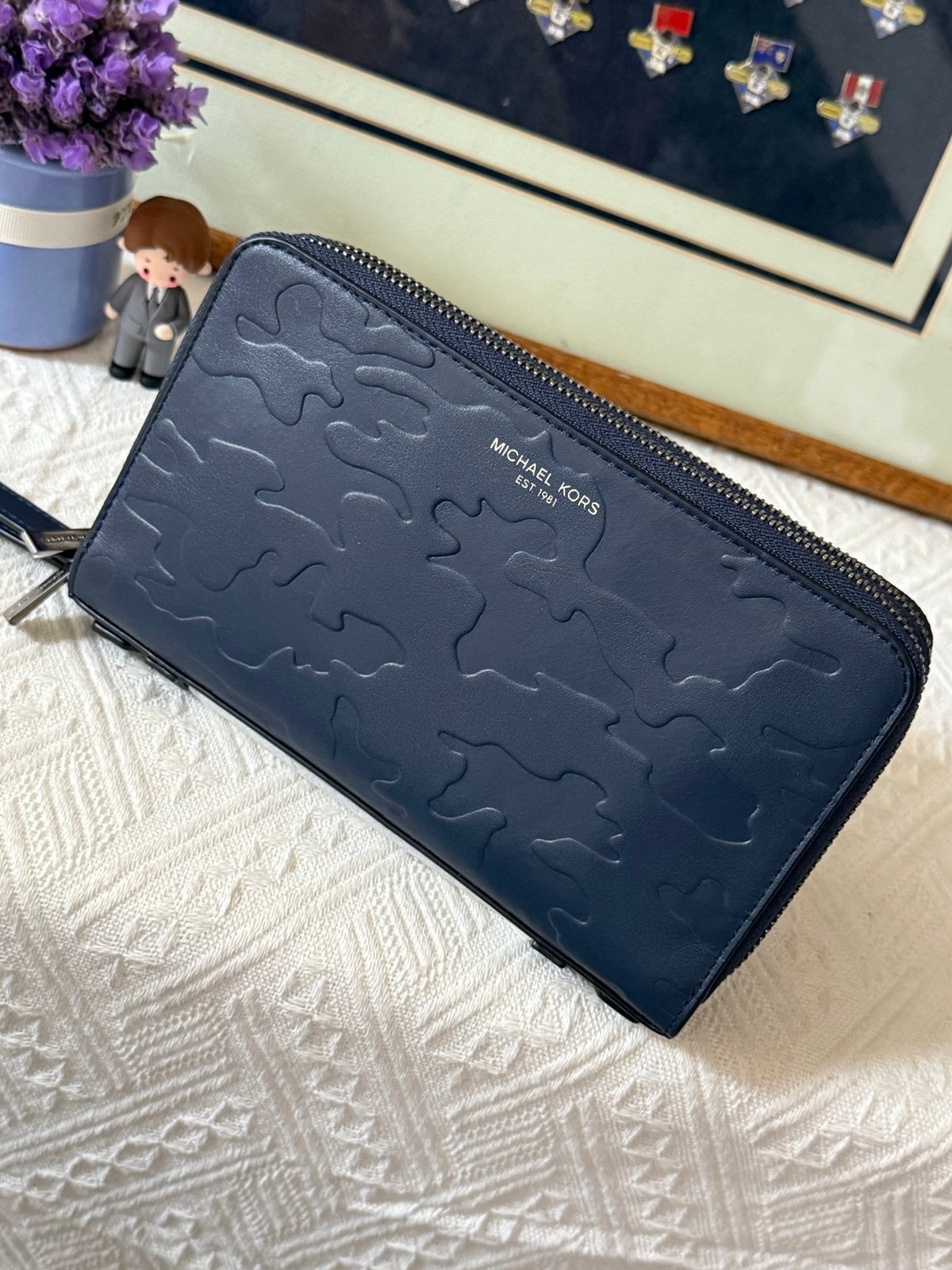 Michael Kors Jet Set Men's Slim Bi-Fold Wallet Leather