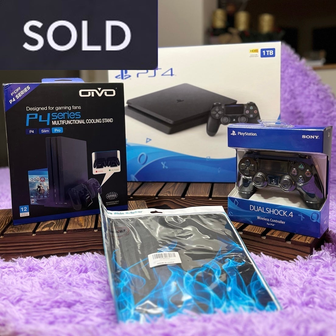 **SOLD** NWT PS4 SLIM 1TB Set Lot Bundle **SOLD**
