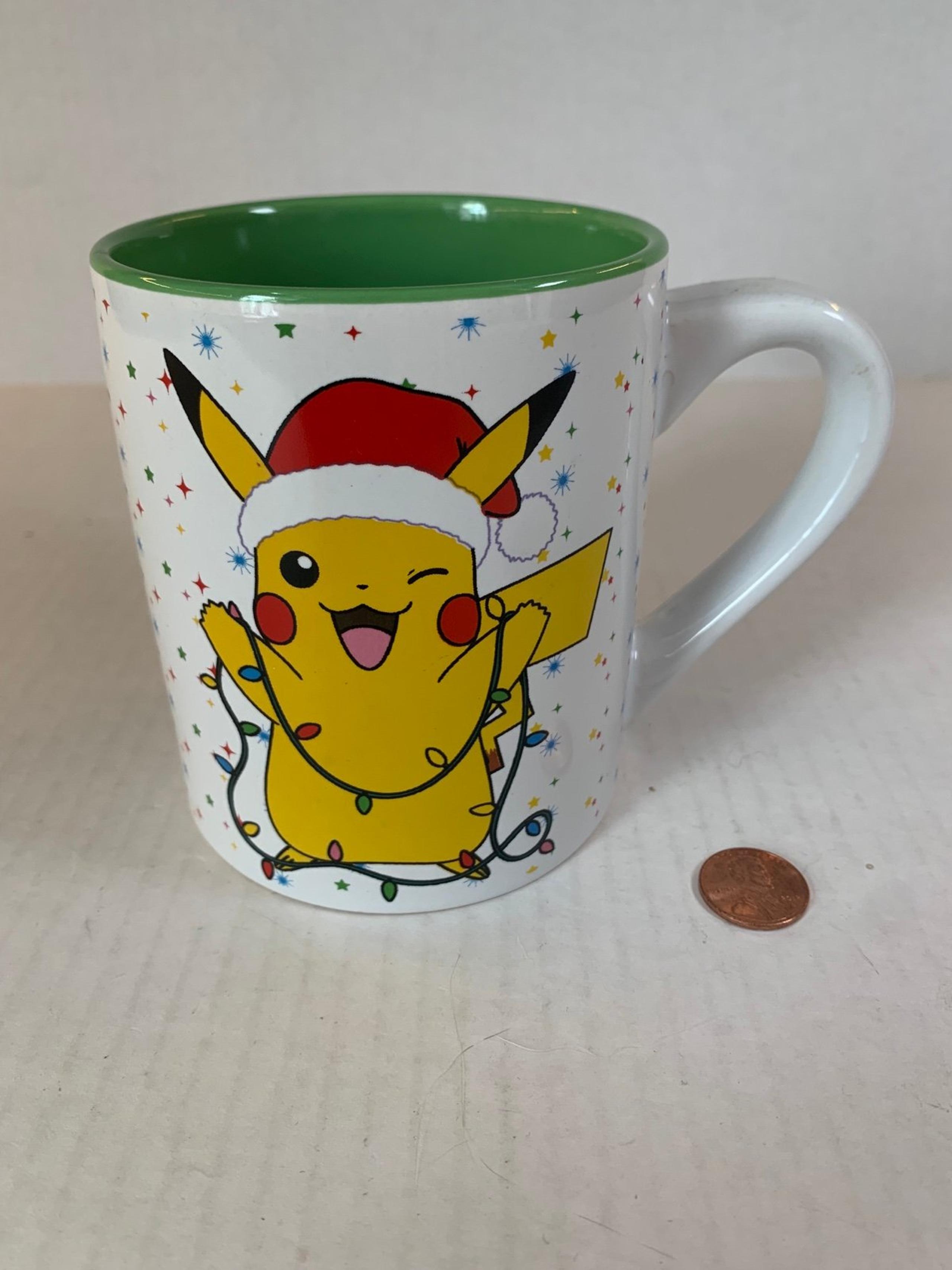 2021 POKÉMON PIKACHU HOLIDAY CHRISTMAS LIGHTS SANTA NINTENDO COFFEE MUG