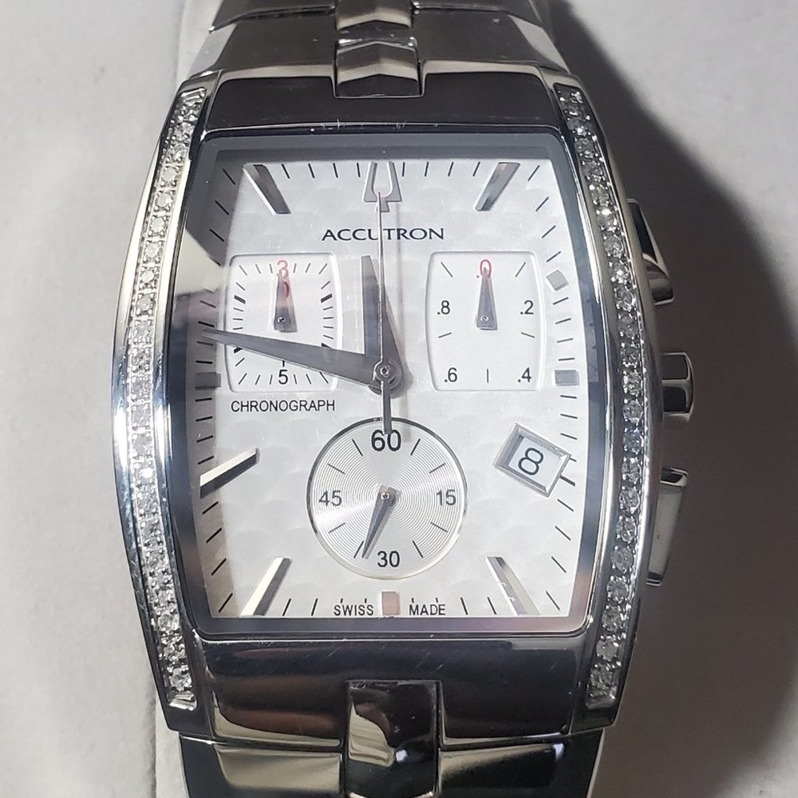 MEN’S ACCUTRON LUCERNE DIAMOND CHRONOGRAPH 26E11 SILVER