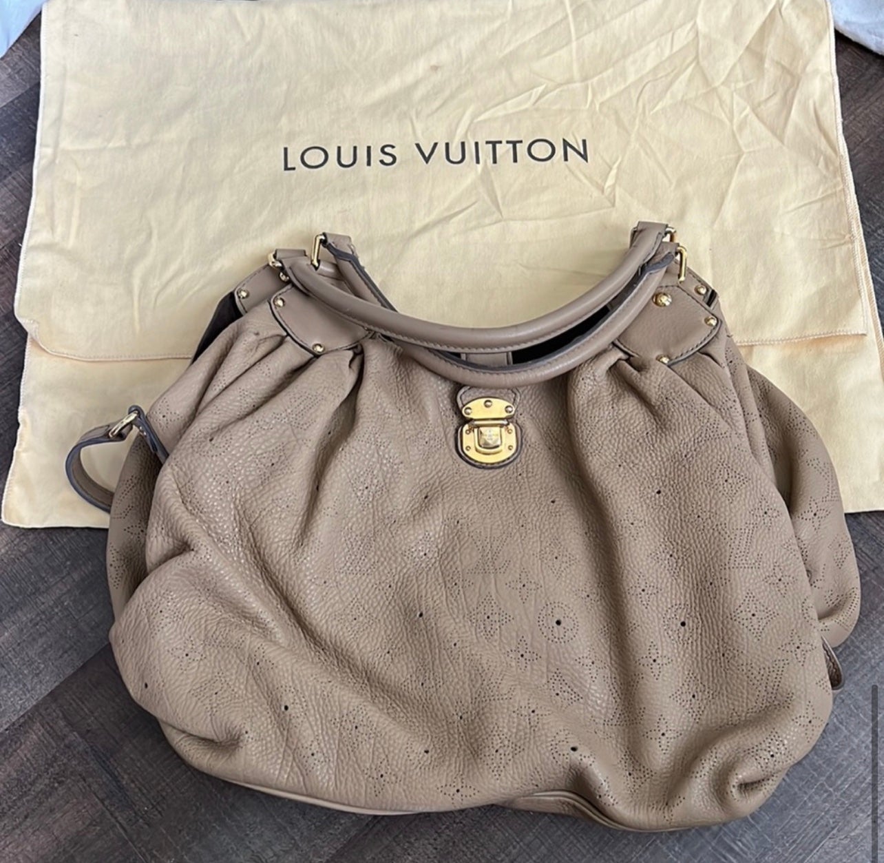 Best 25+ Deals for Louis Vuitton Saumur 30