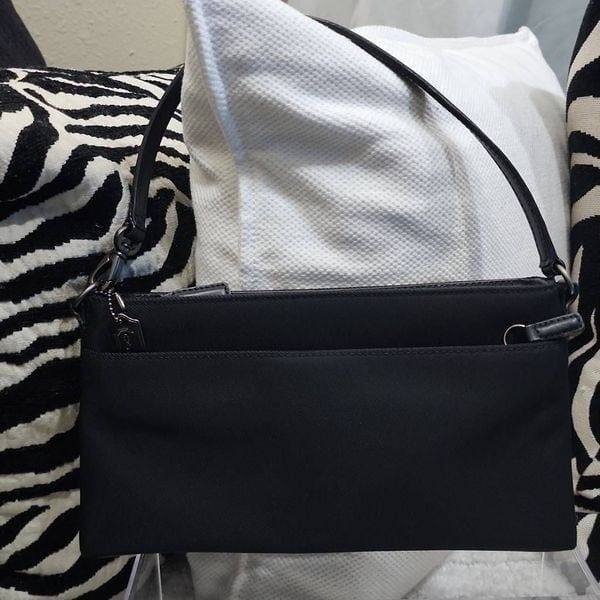 Coach Mercer Demi Handbag Convertible to Wristlet Black Y2K Bag
