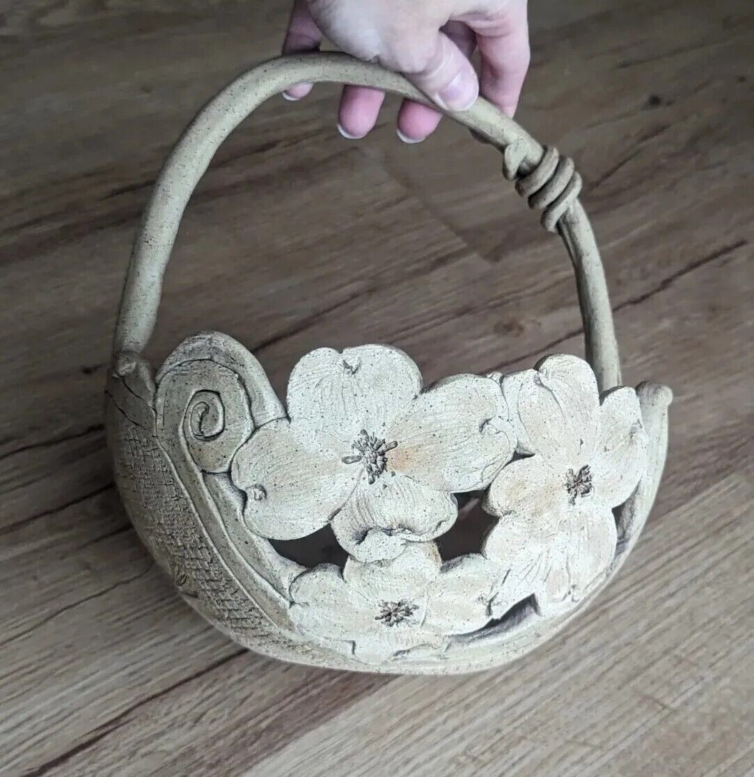 VINTAGE Handmade Flower Imprint POTTERY BOWL BASKET with HANDLE 9.5
