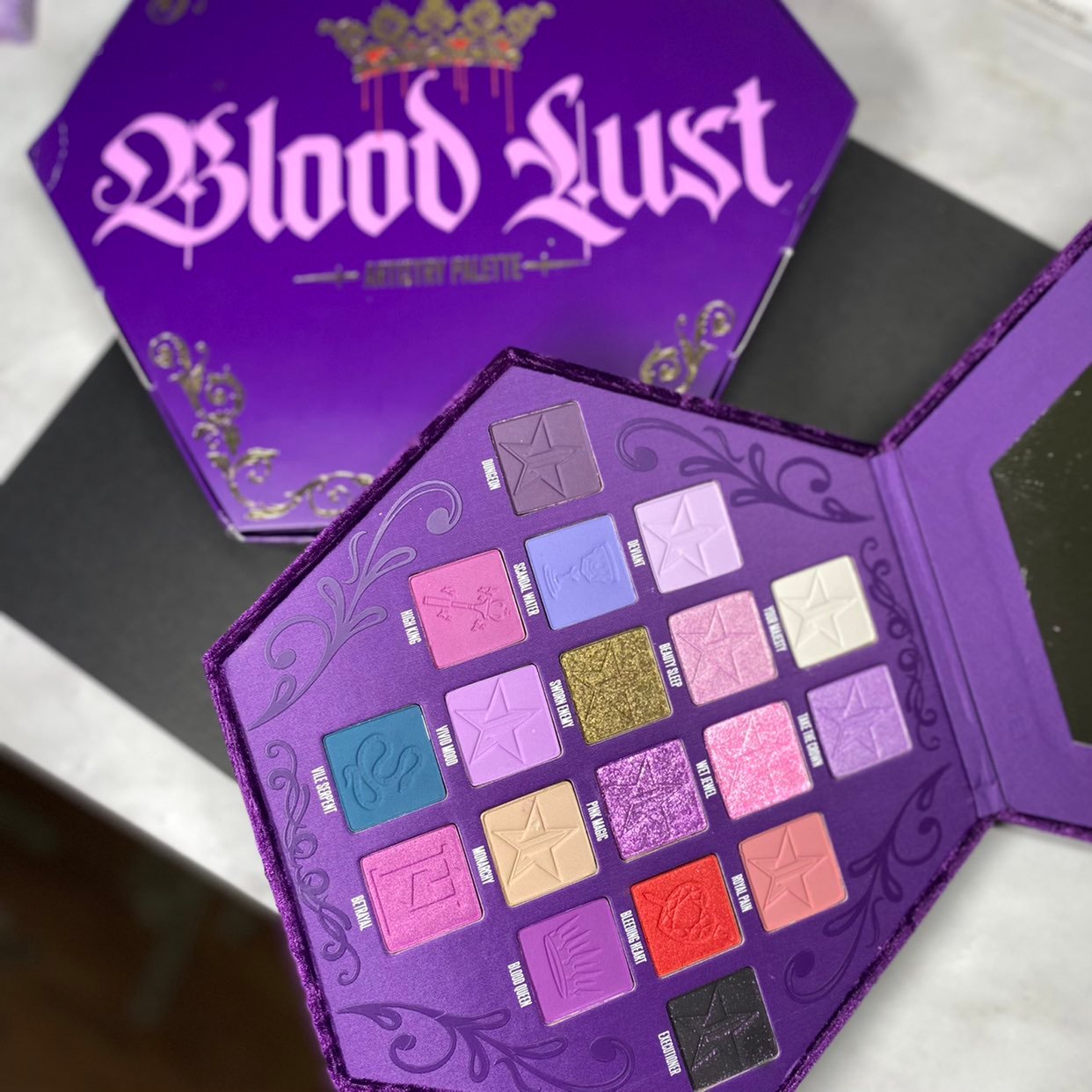Jeffree Star Blood Lust Palette
