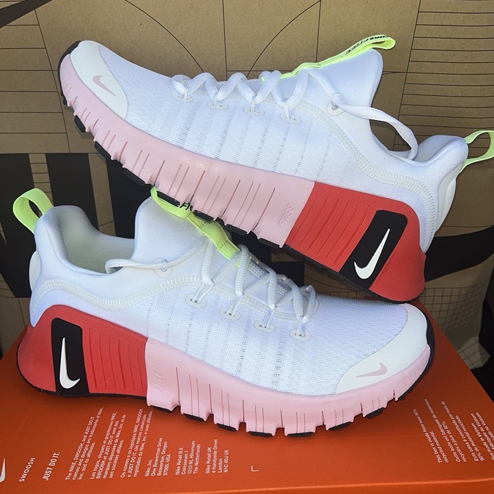 NEW Nike Free Metcon 6 White Pink Foam Gym Training NBY IB4526 100 Women Sz 11