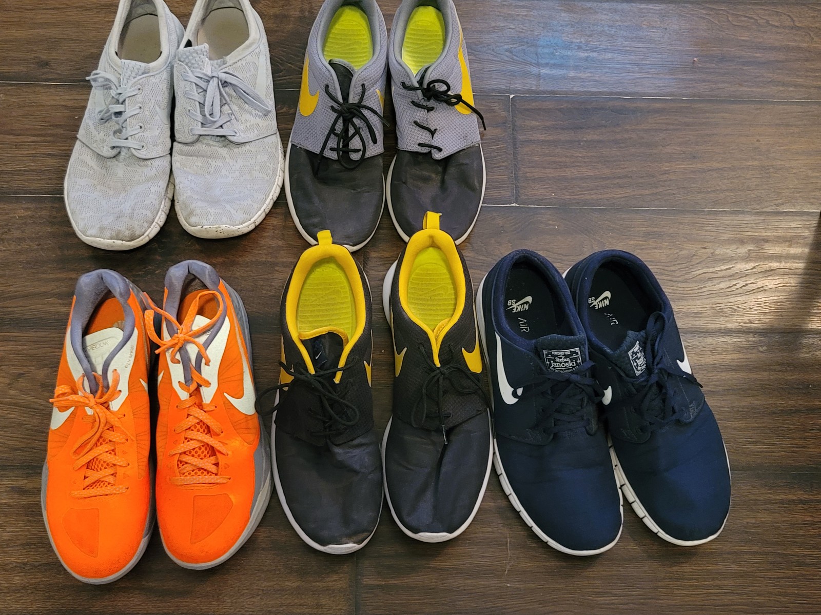 Men shoes size 13