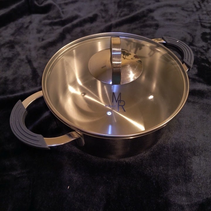 Mr. Rudolf 2 Qt Pot with Glass Lid #0626