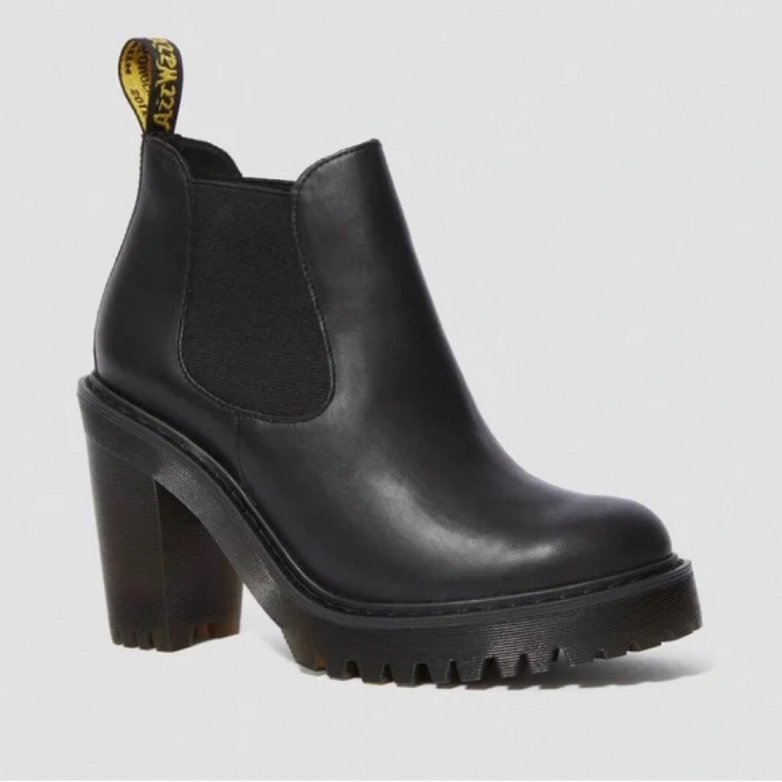 Dr. Martens Hurston Wormns leather heeled Chelsea boots