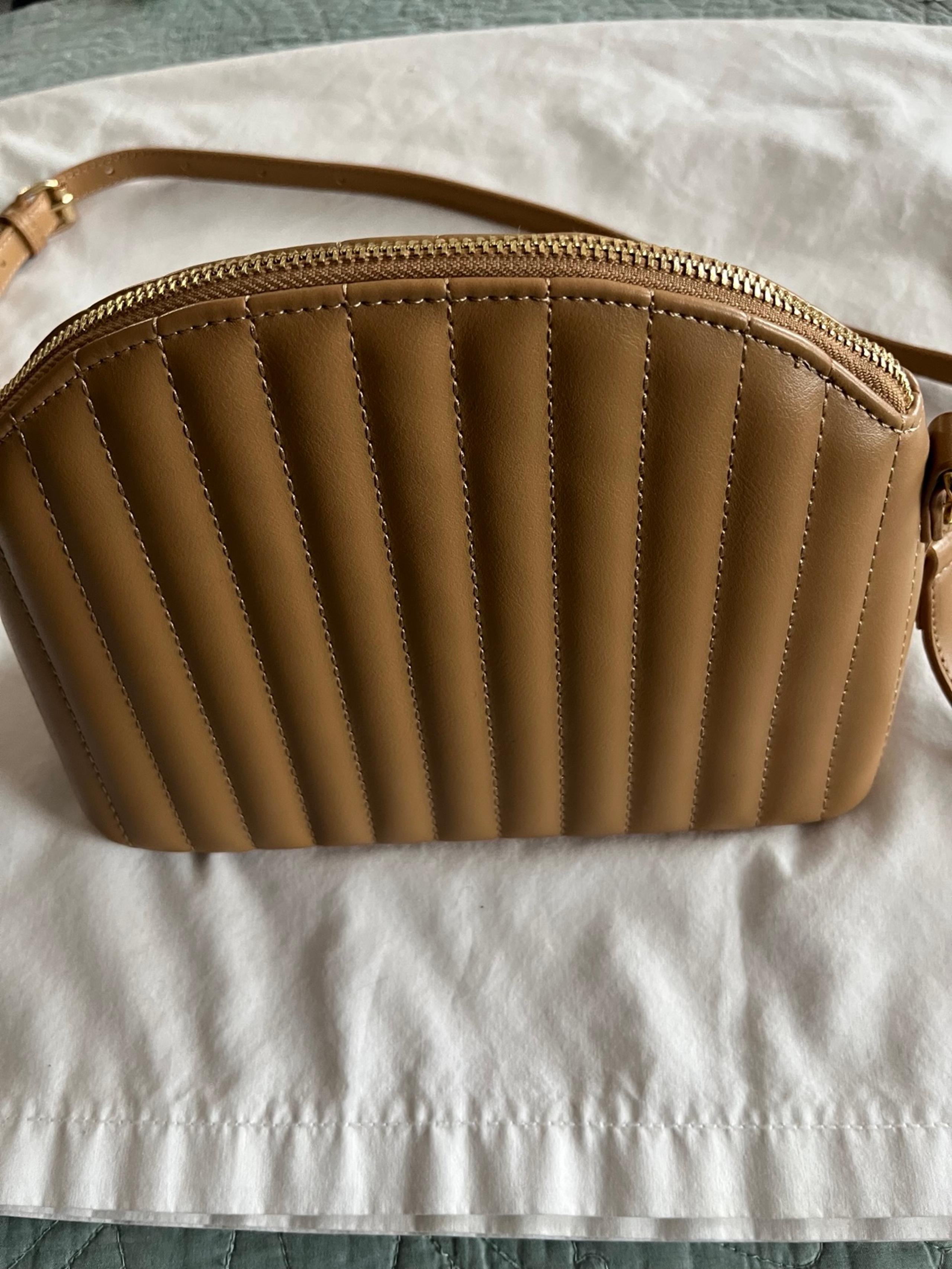 MMS Dome Panel Cross Body