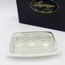 Vintage Pyrex JAJ Kerry Butter dish