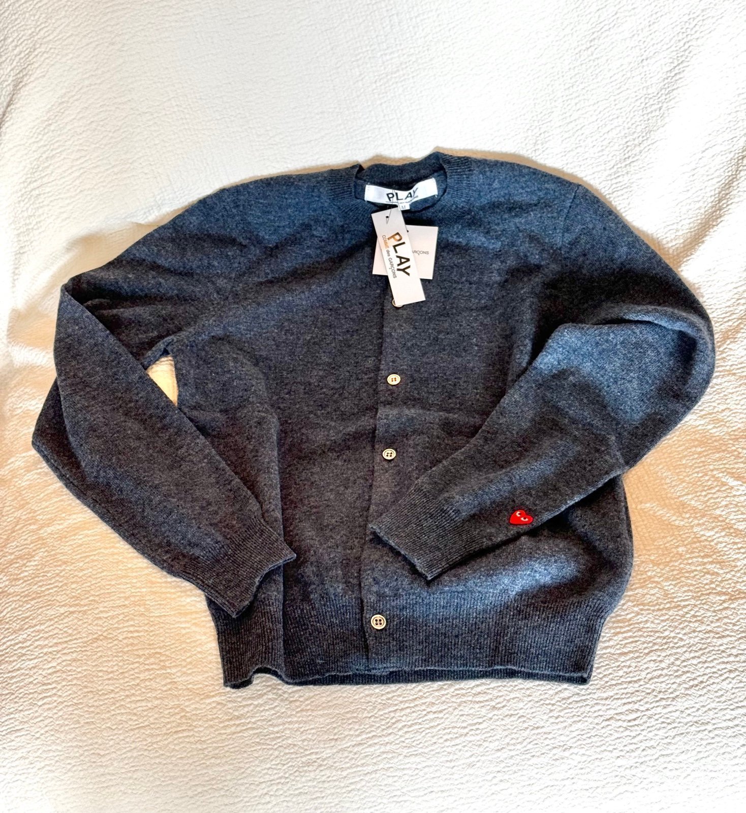 NWT ✨ COMME DES GARCONS PLAY Wool cardigan with logo