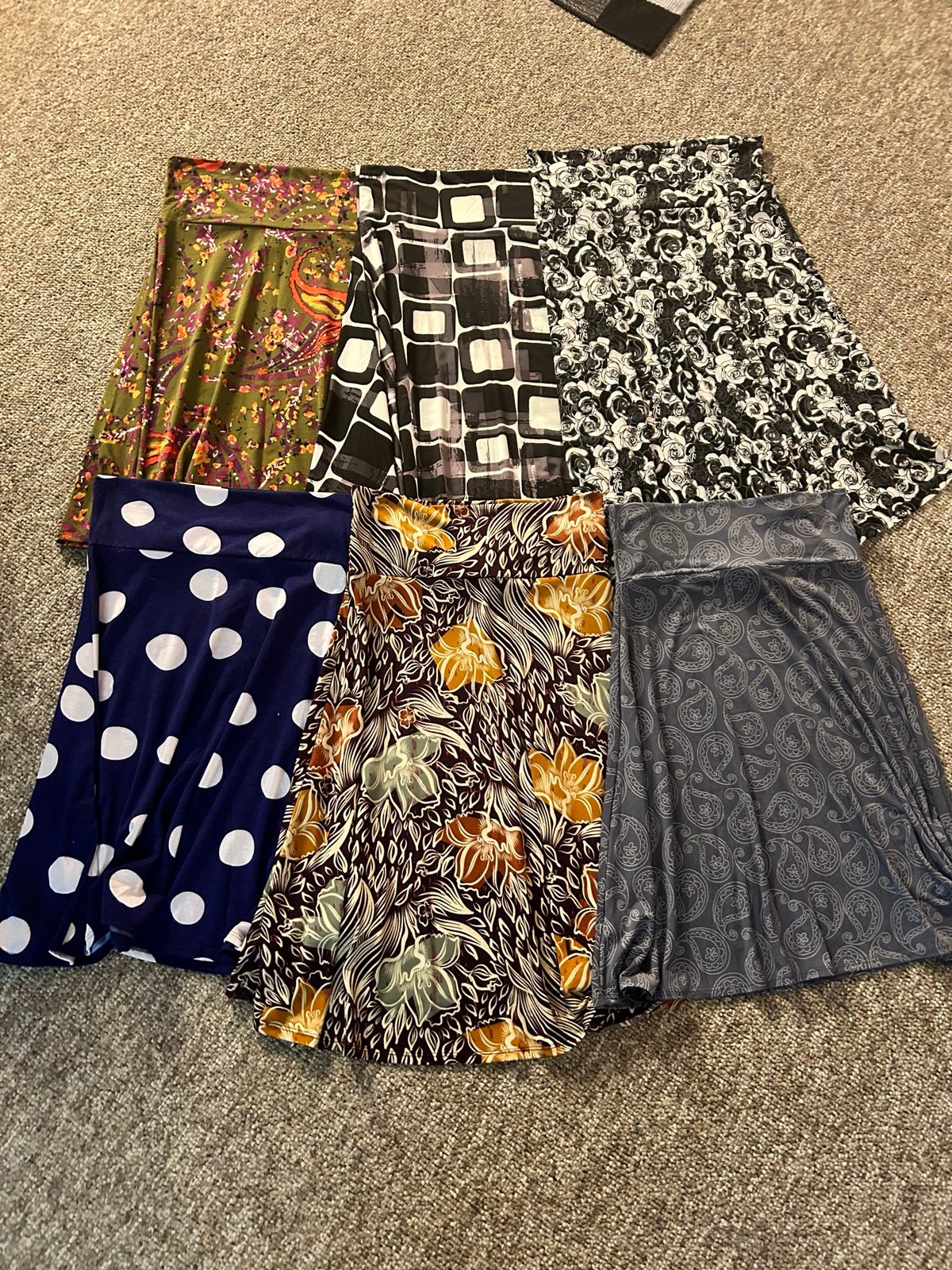 LuLaRoe womens size medium midi skirts 5X6tMAF6J