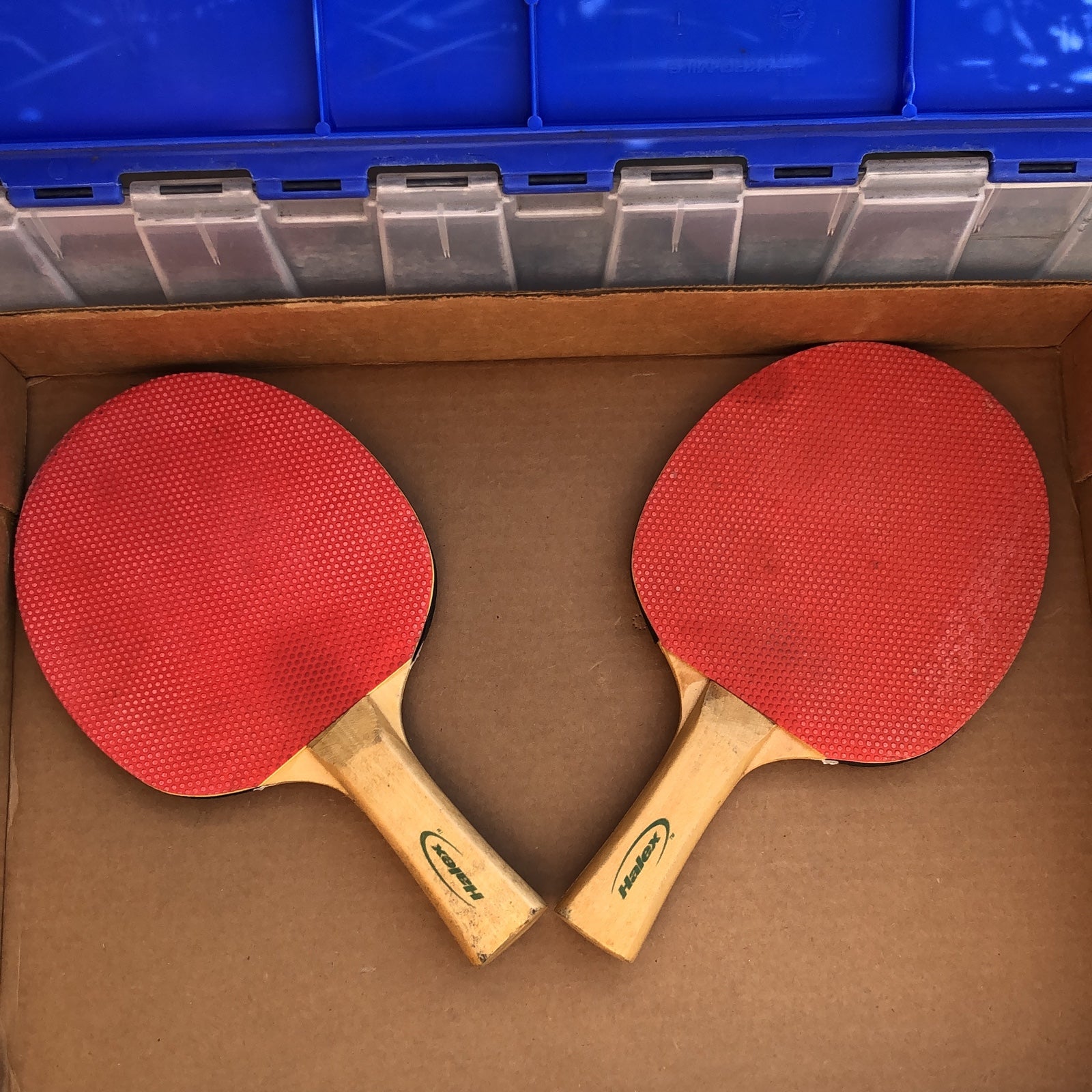 HALEX PING PONG PADDLE SET