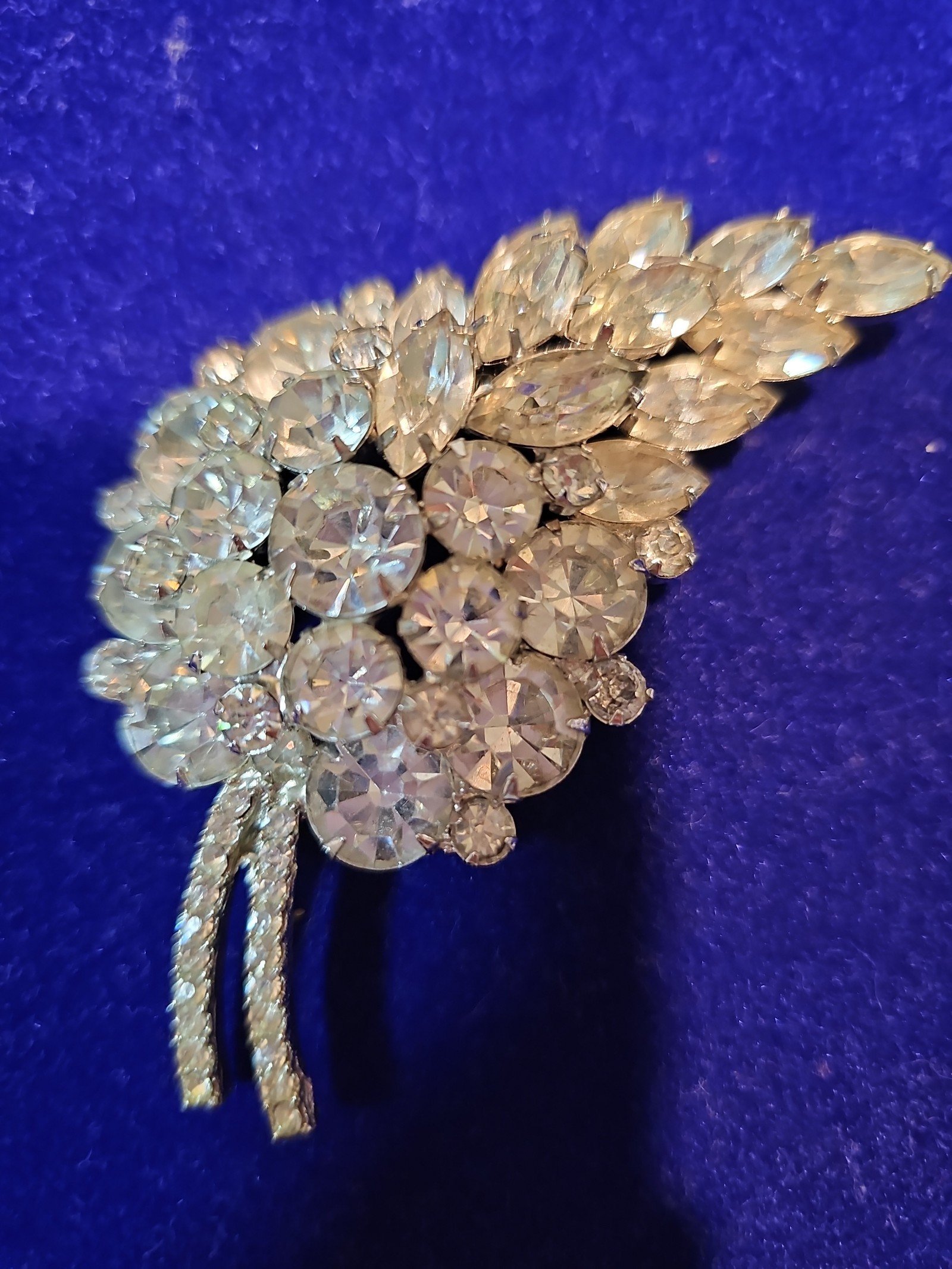 Brooch