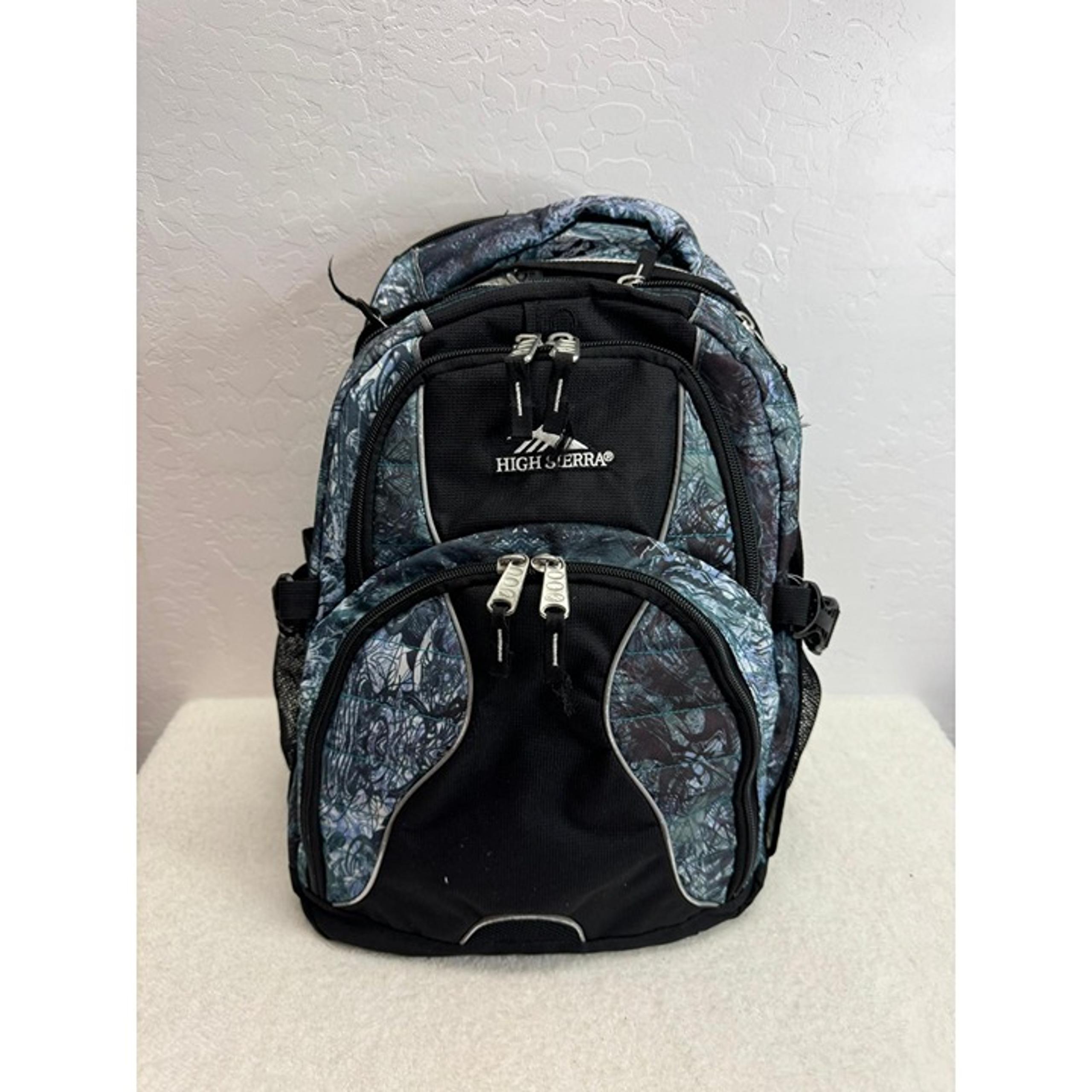 High Sierra Swerve Laptop Backpack Grafitti/Black/Blue
