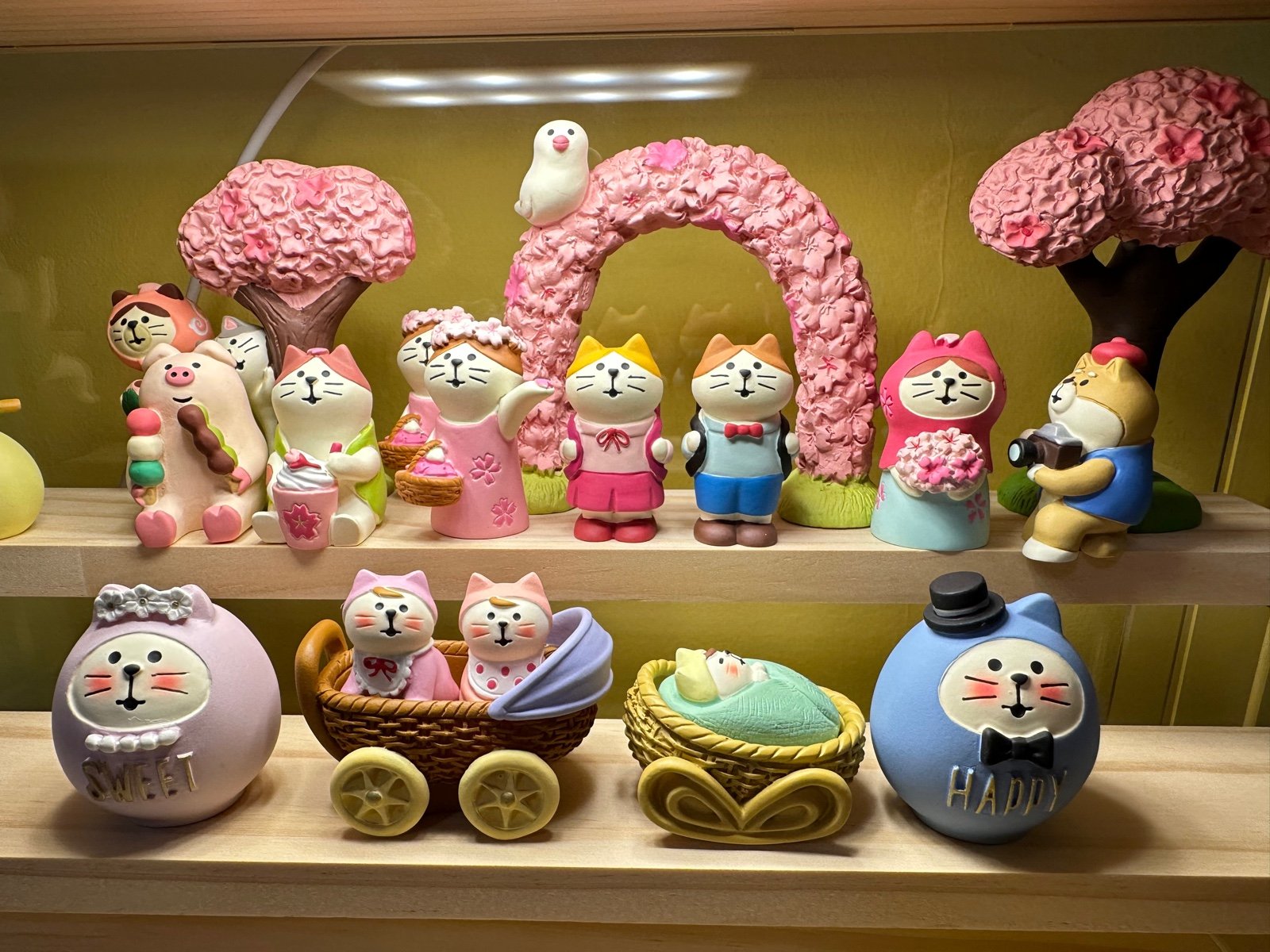 Decole Concombre Cherry Blossom Limited Set