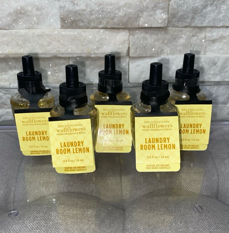 Bath & Body Works Laundry Room Lemon Wallflower Refill X5 Bundle