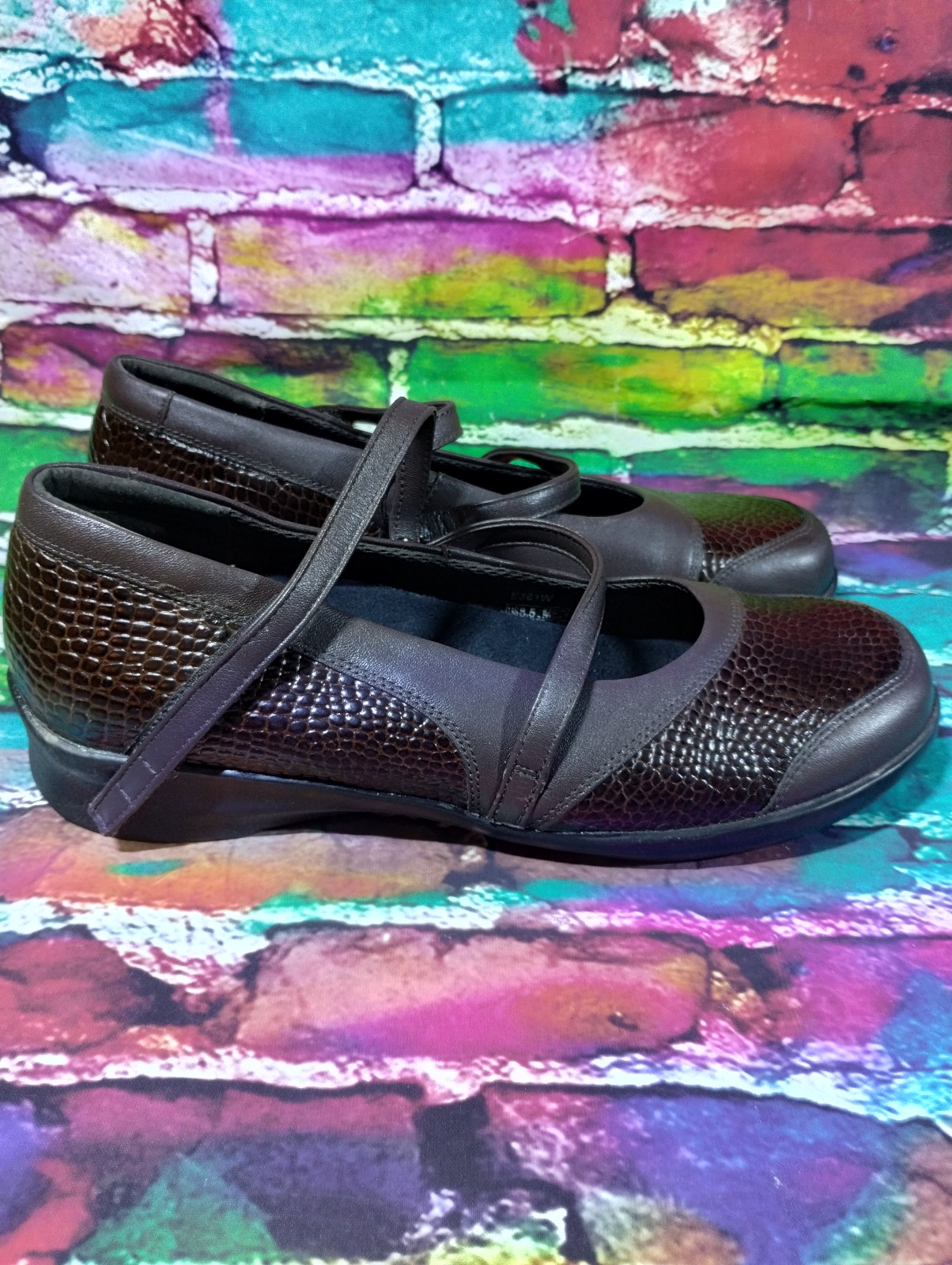 Aetrex Comfort E361W Brown Hook & Loop Strap Loafers Shoes Women's Size 8.5M