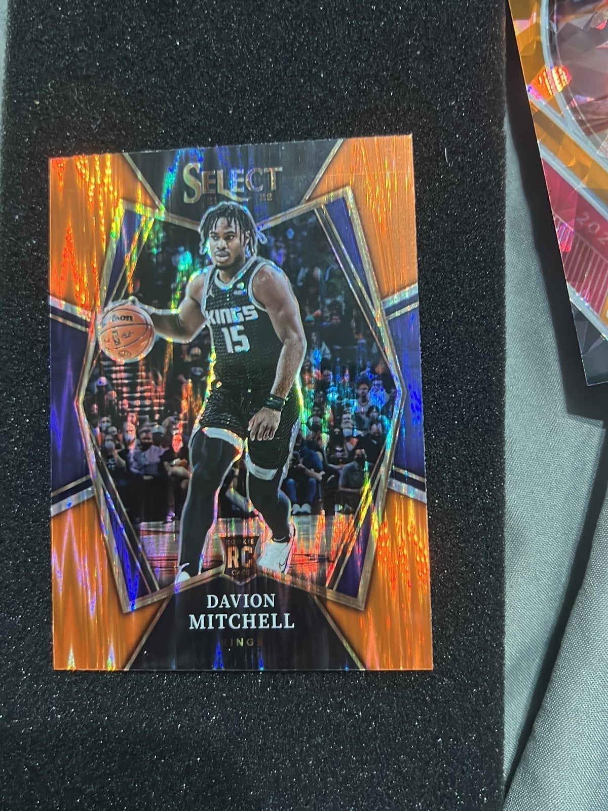 2022 Panini Select Davion Mitchell Orange Ice Refractor Rookie