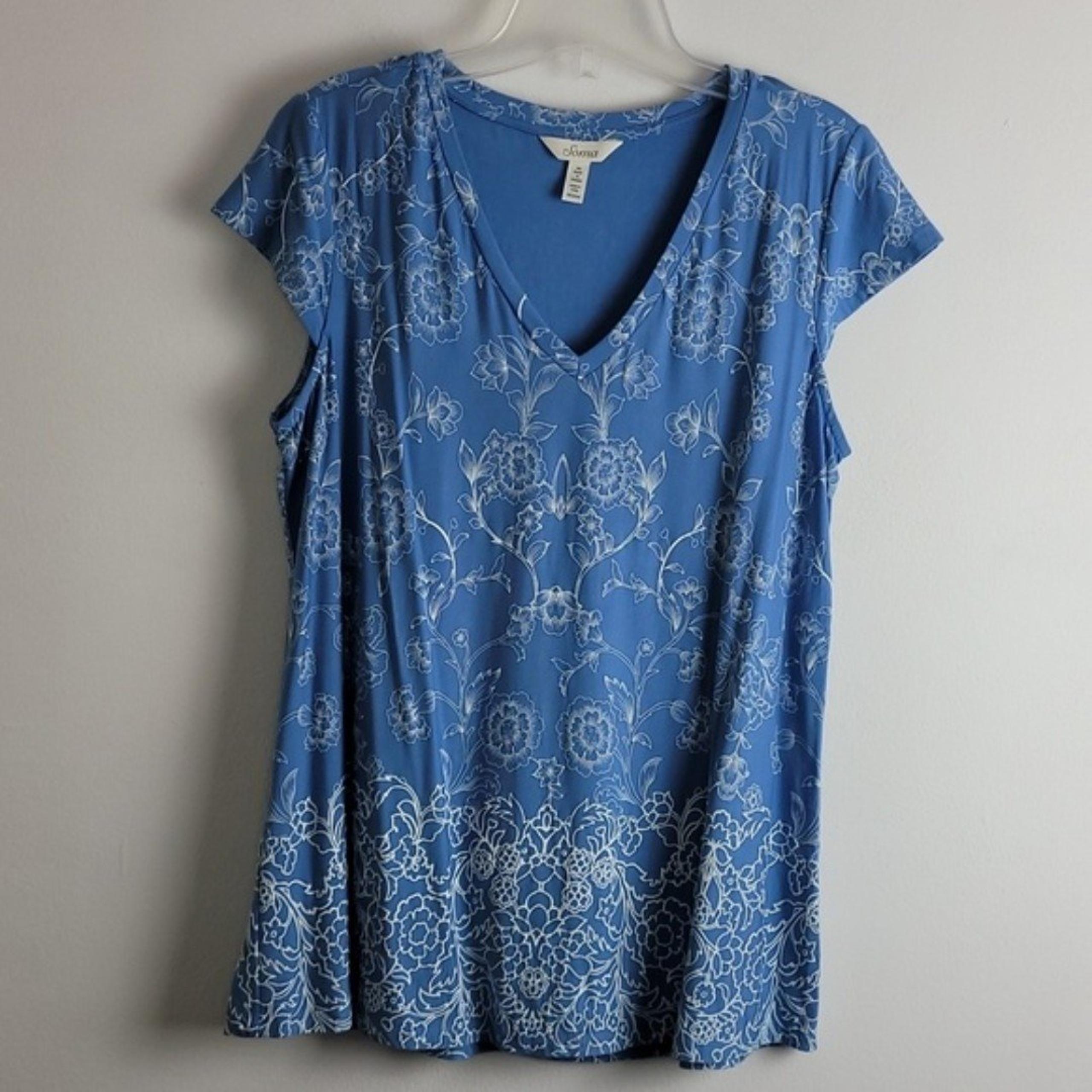 Soma  floral pajama top Sz M Blue V-neck Floral