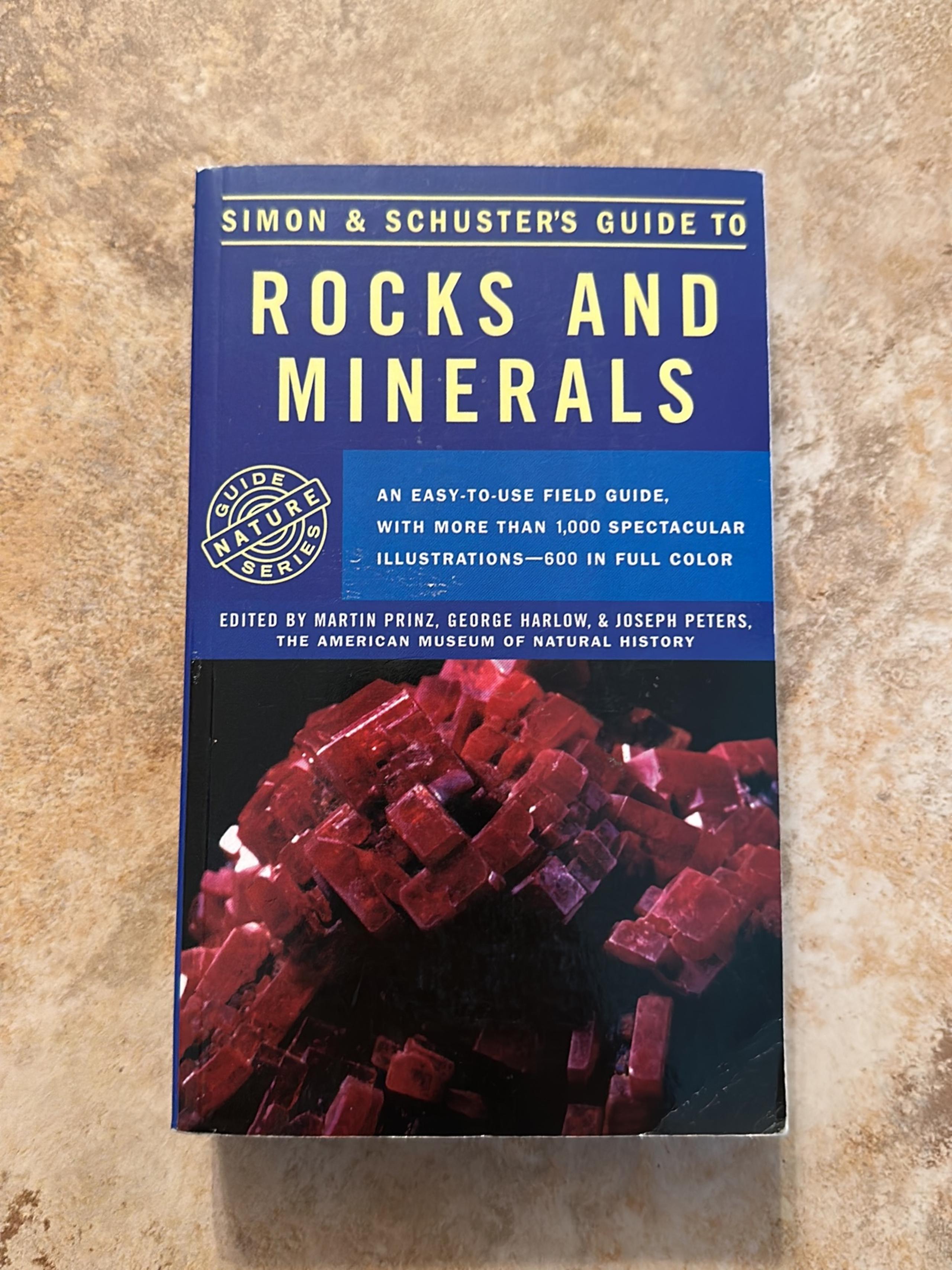 Simon & Schuster's Guide to Rocks & Minerals