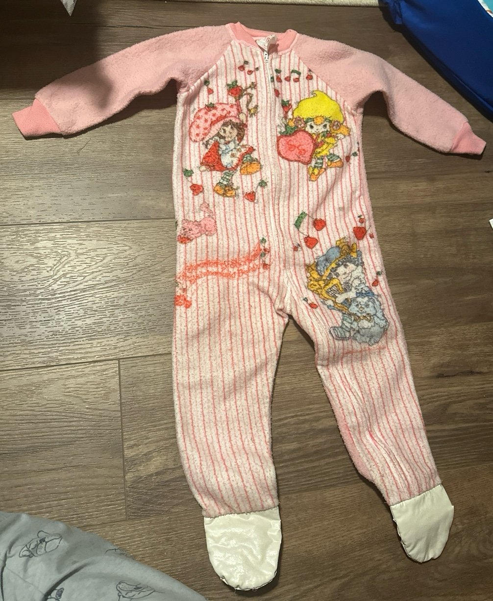 Vintage Strawberry Shortcake Sleeper Size 2T-3T