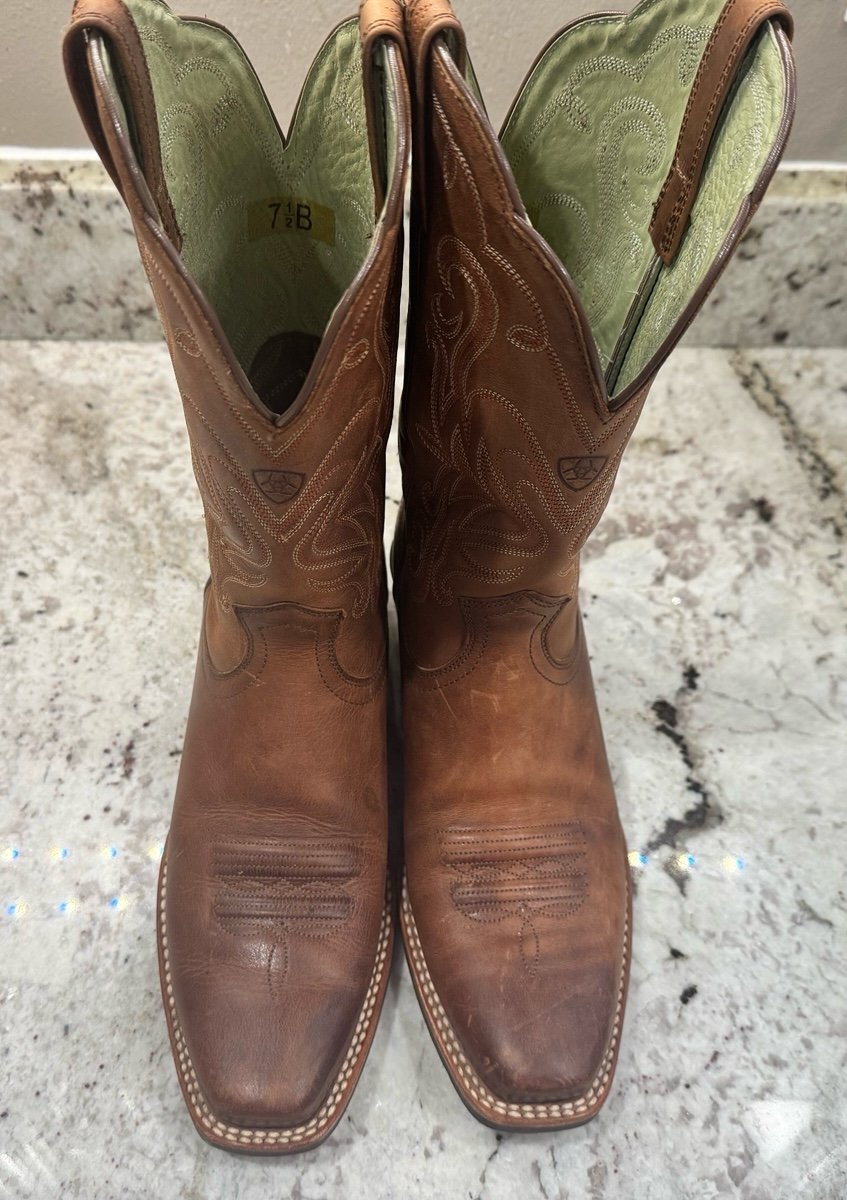 Ariat Legend Square Toe Cowgirl Boots