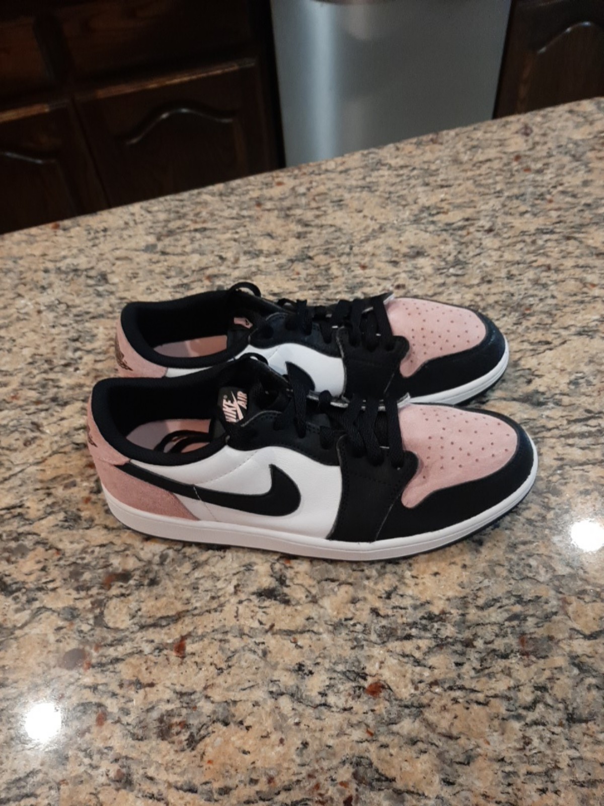 Nike Air Jordan 1 retro low OG Bleached Coral- men's 9.5